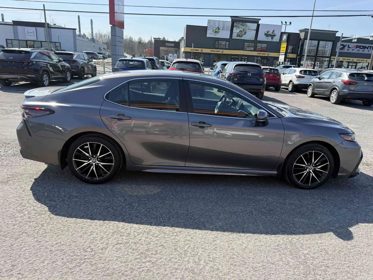 Toyota Camry снимка Toyota Camry
