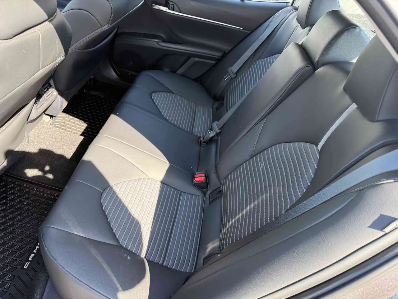 Toyota Camry снимка Toyota Camry