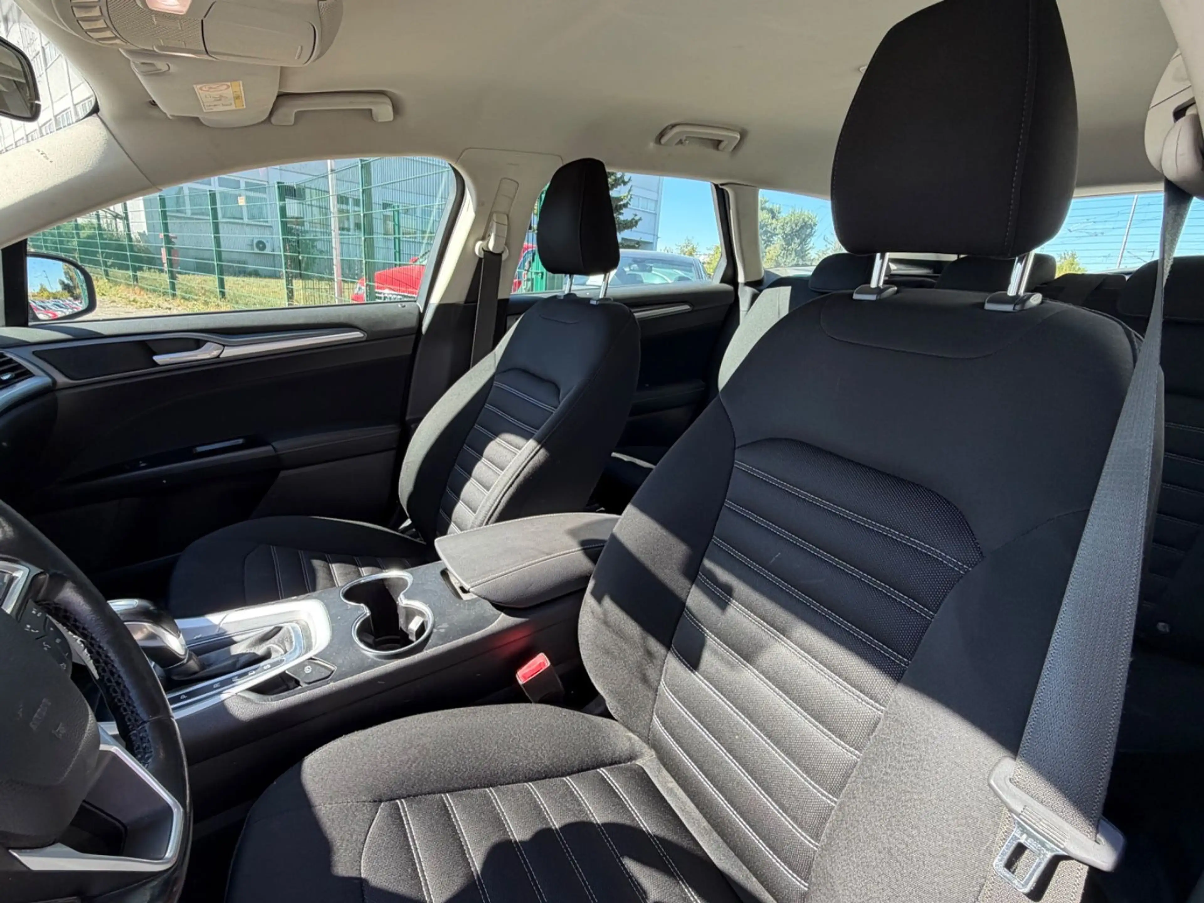 Ford Mondeo 2.0 TDCI Turnier Trend / 1. Hand — photo 10
