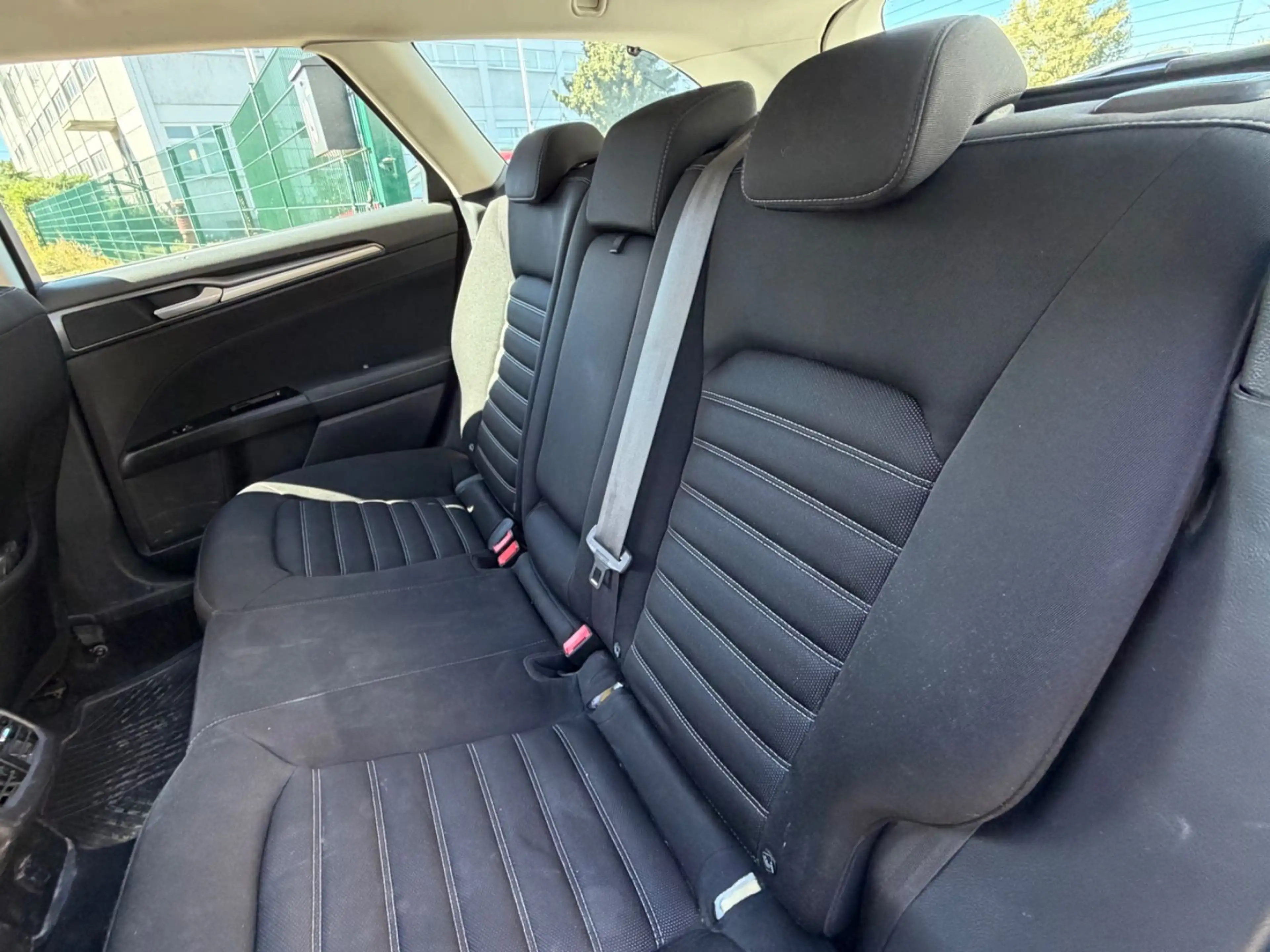 Ford Mondeo 2.0 TDCI Turnier Trend / 1. Hand — photo 11
