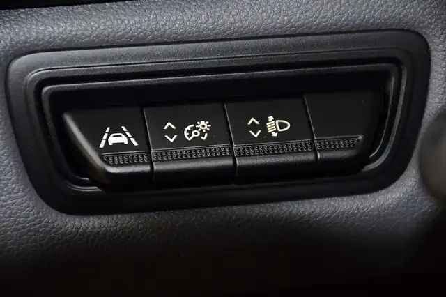 Renault Clio view 8