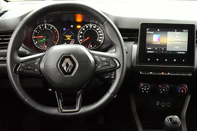 Renault Clio view 14