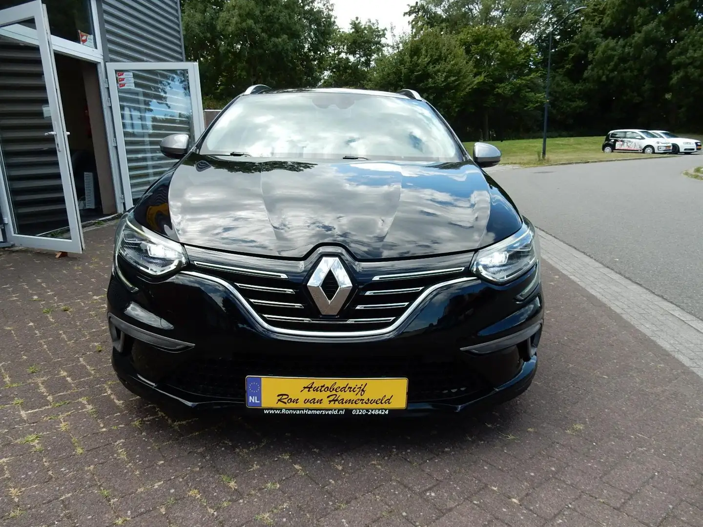 Renault Megane Estate 1.2 TCe GT-LINE*LED*NAVI*R-LINK*1/2 LEDER* Zwart - 2