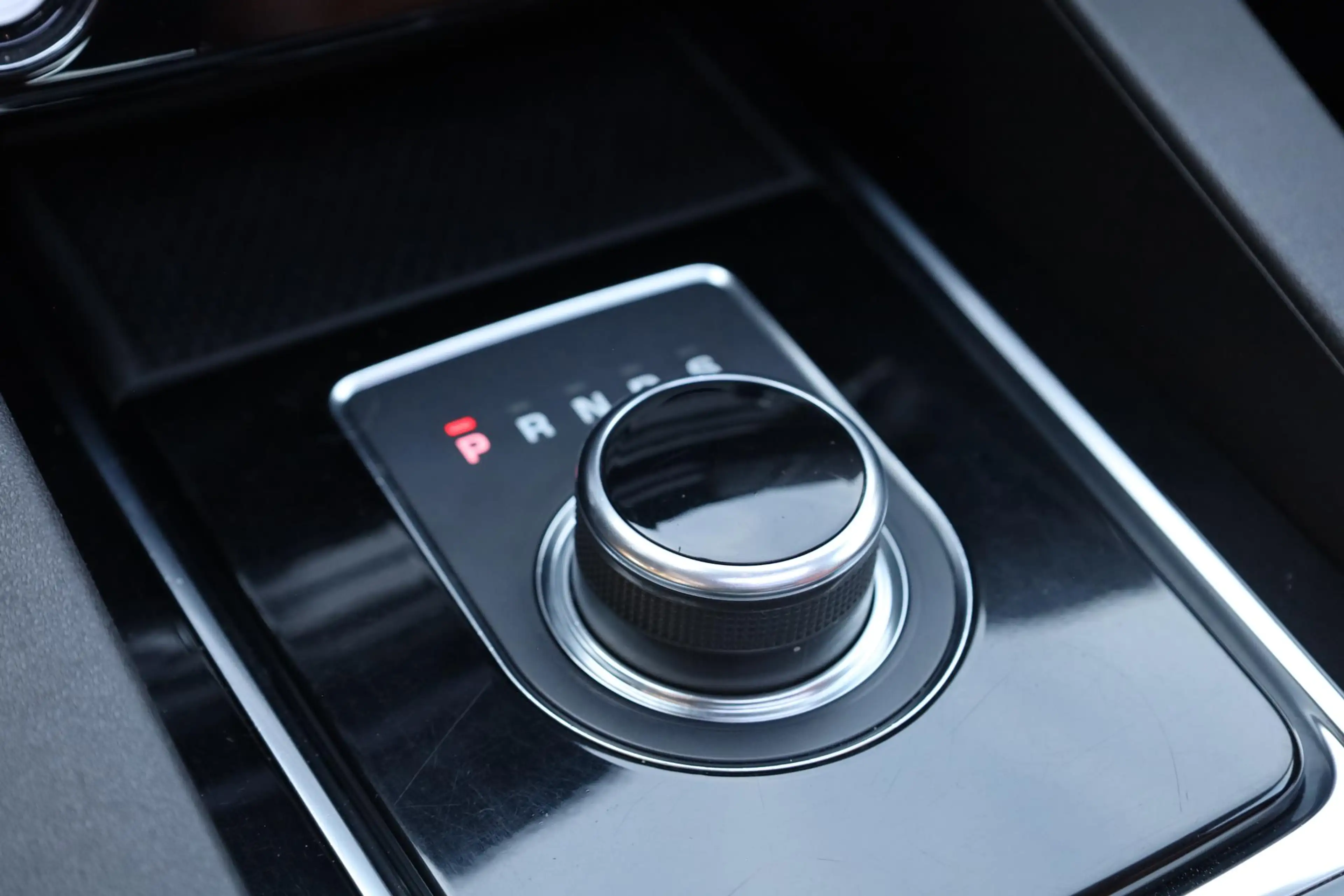 Jaguar F-Pace 2.0 Prestige AWD 25t LEER TREKHAAK-AFN PANO CAMERA — photo 19