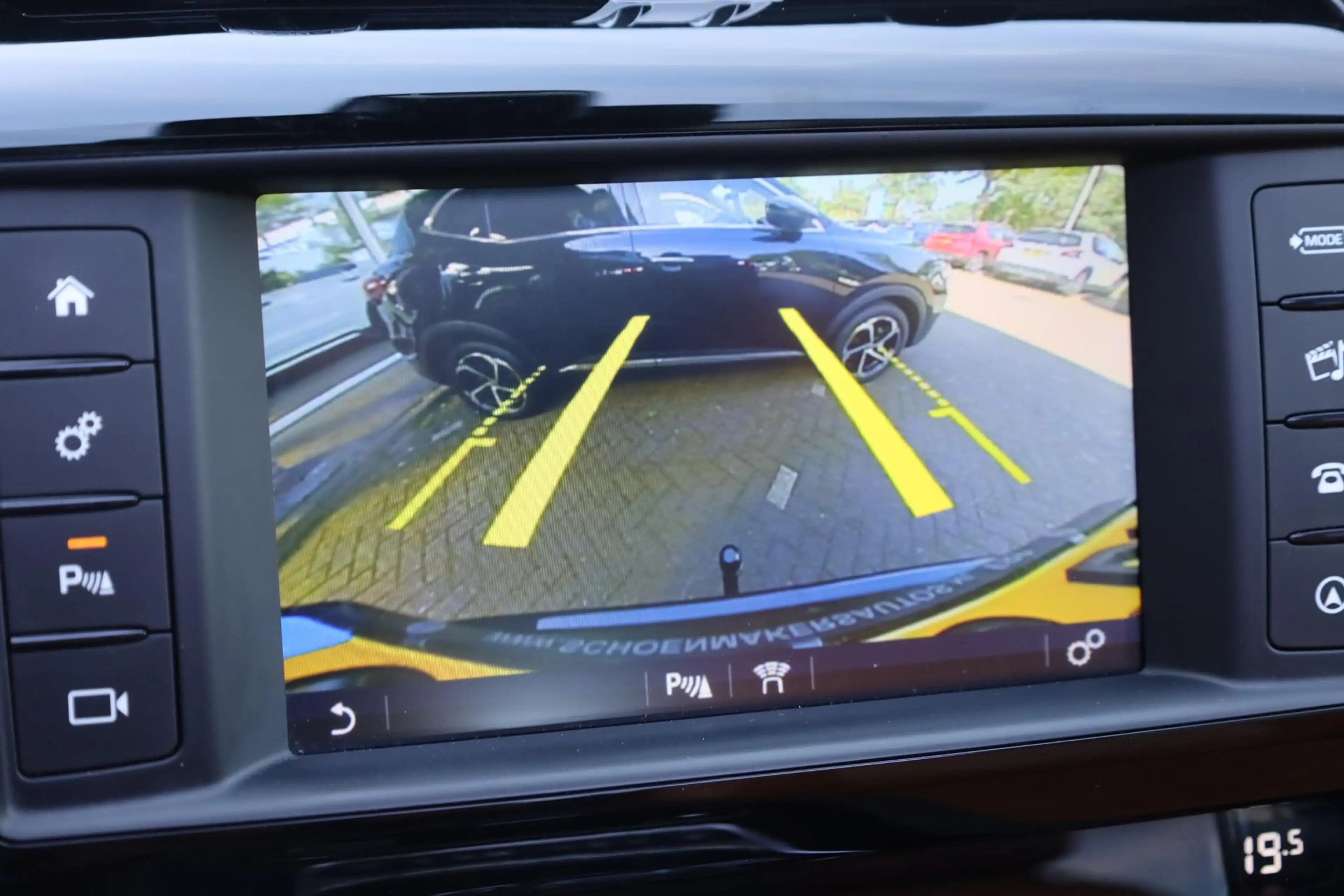 Jaguar F-Pace 2.0 Prestige AWD 25t LEER TREKHAAK-AFN PANO CAMERA — photo 26