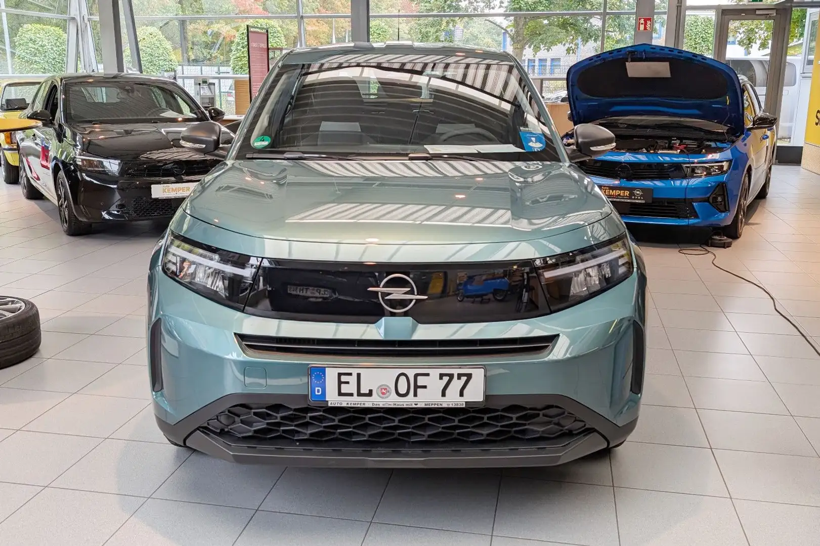 Opel Frontera 1.2 Edition eDCT *Navi*Kamera* Vert - 2