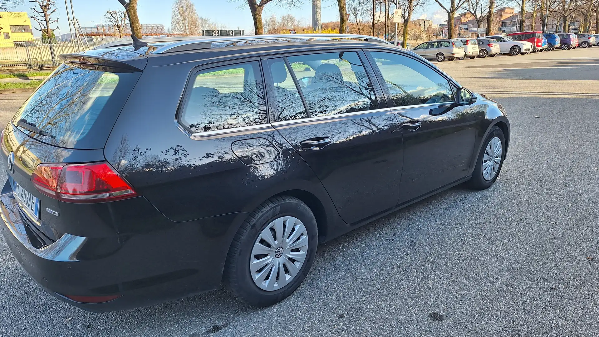 Volkswagen Golf Variant 1.6 TDI EXECUTIVE BLUMOTION TEXH Nero - 2