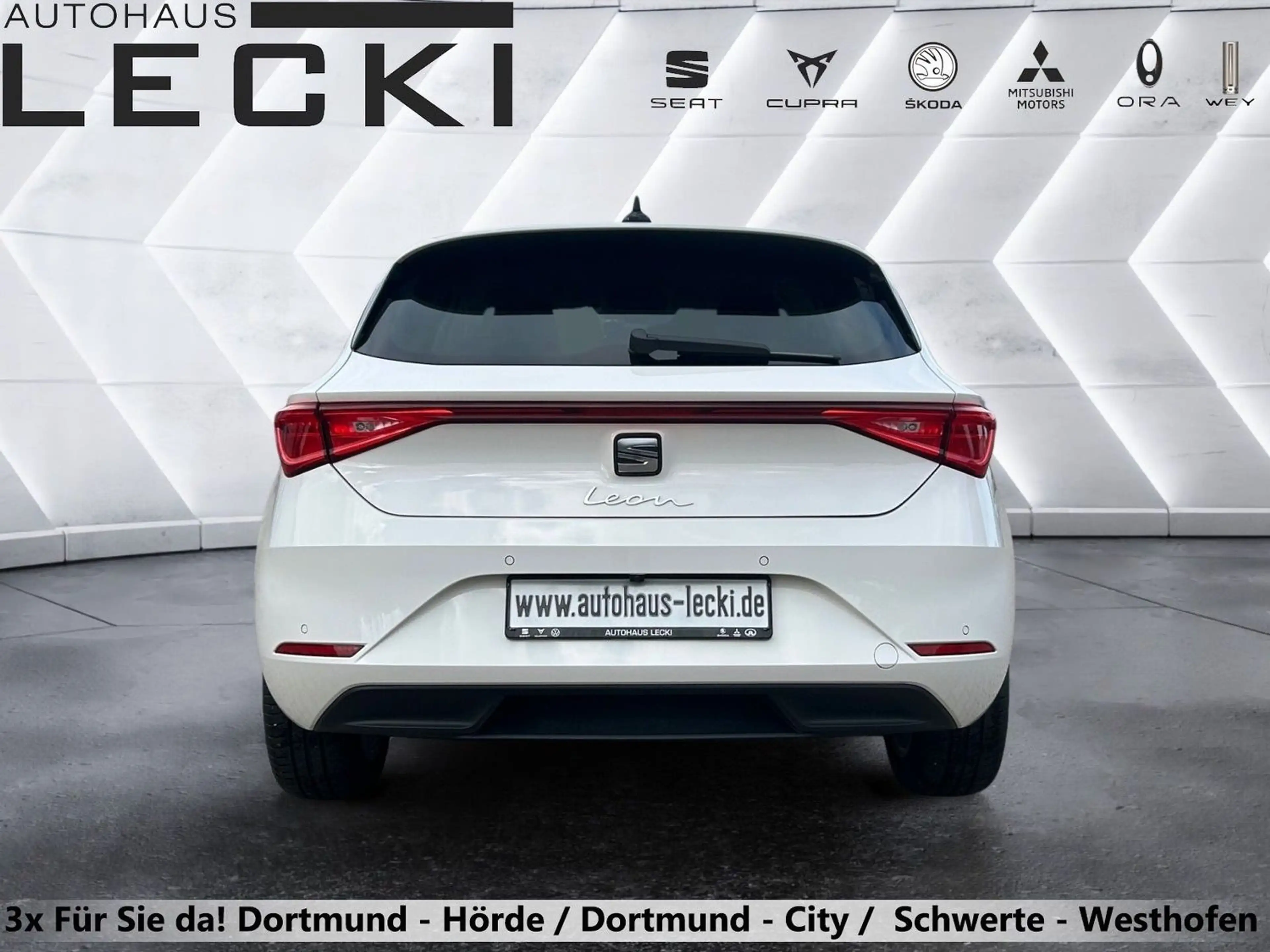 SEAT Leon Style 1.0 eTSI DSG NAVI*KAMERA*PDC*KESSY*LED* — photo 5
