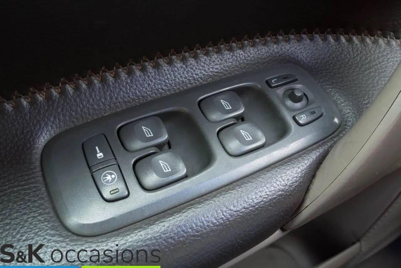 Volvo V70 Cross Country 2.4 T AWD Leder Trekhaak, foto 9