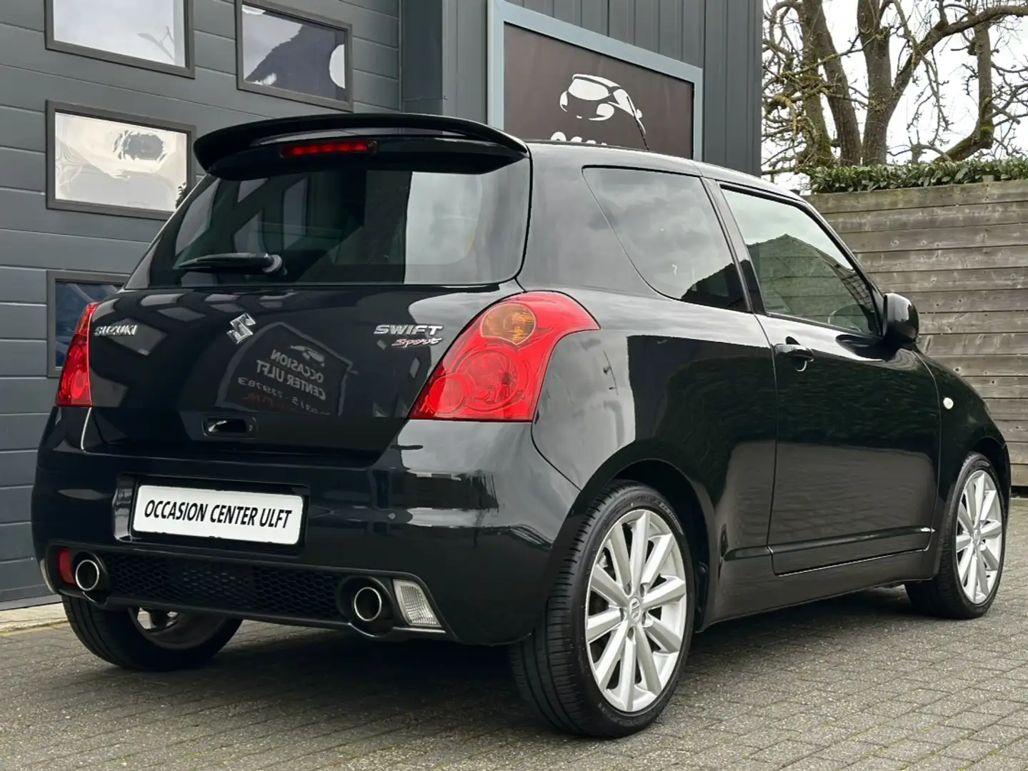 Suzuki Swift 1.6 SPORT / ECC / NAVIGATIE / KEYLESS GO ... Noir - 2