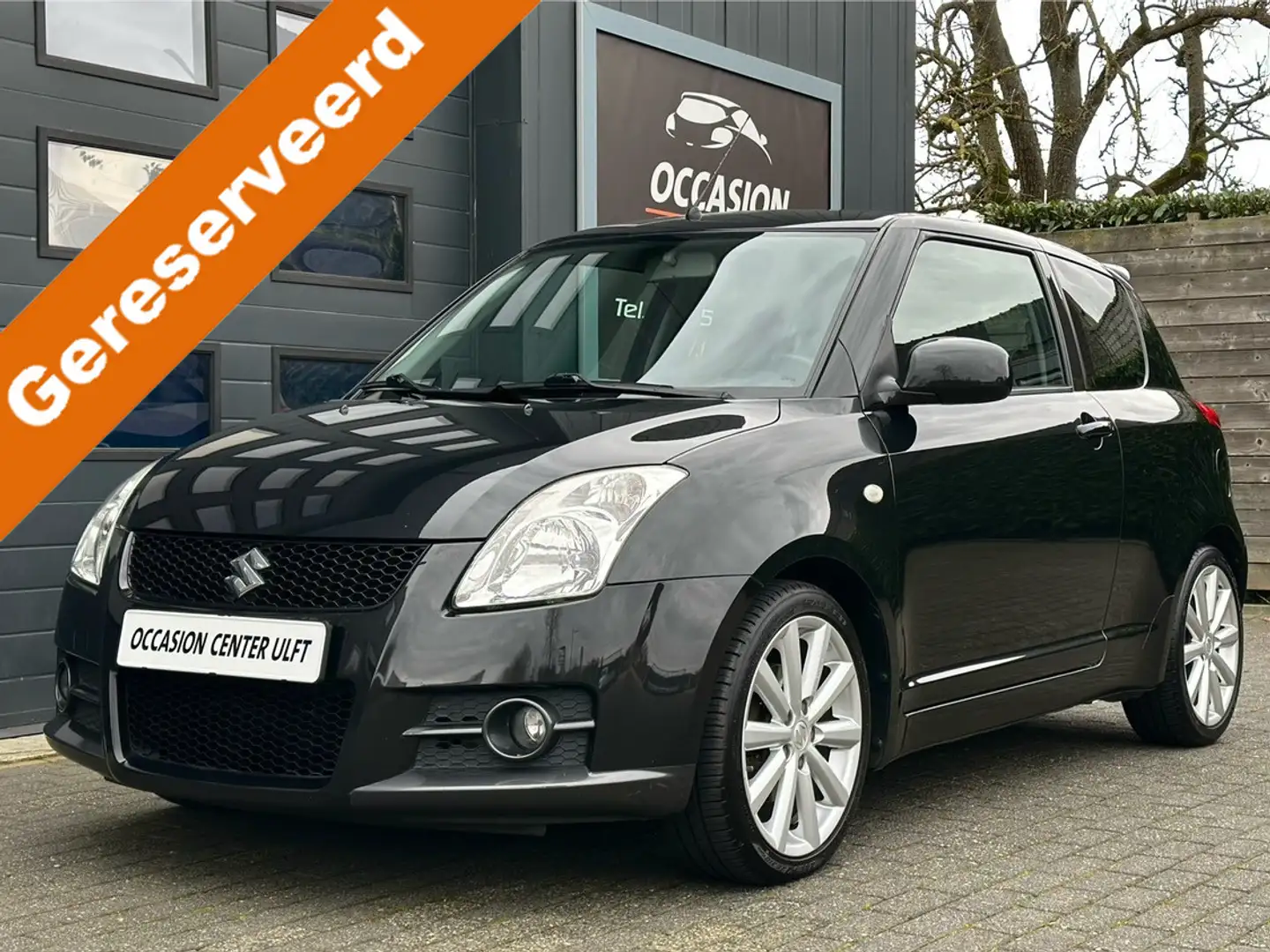 Suzuki Swift 1.6 SPORT / ECC / NAVIGATIE / KEYLESS GO ... Noir - 1