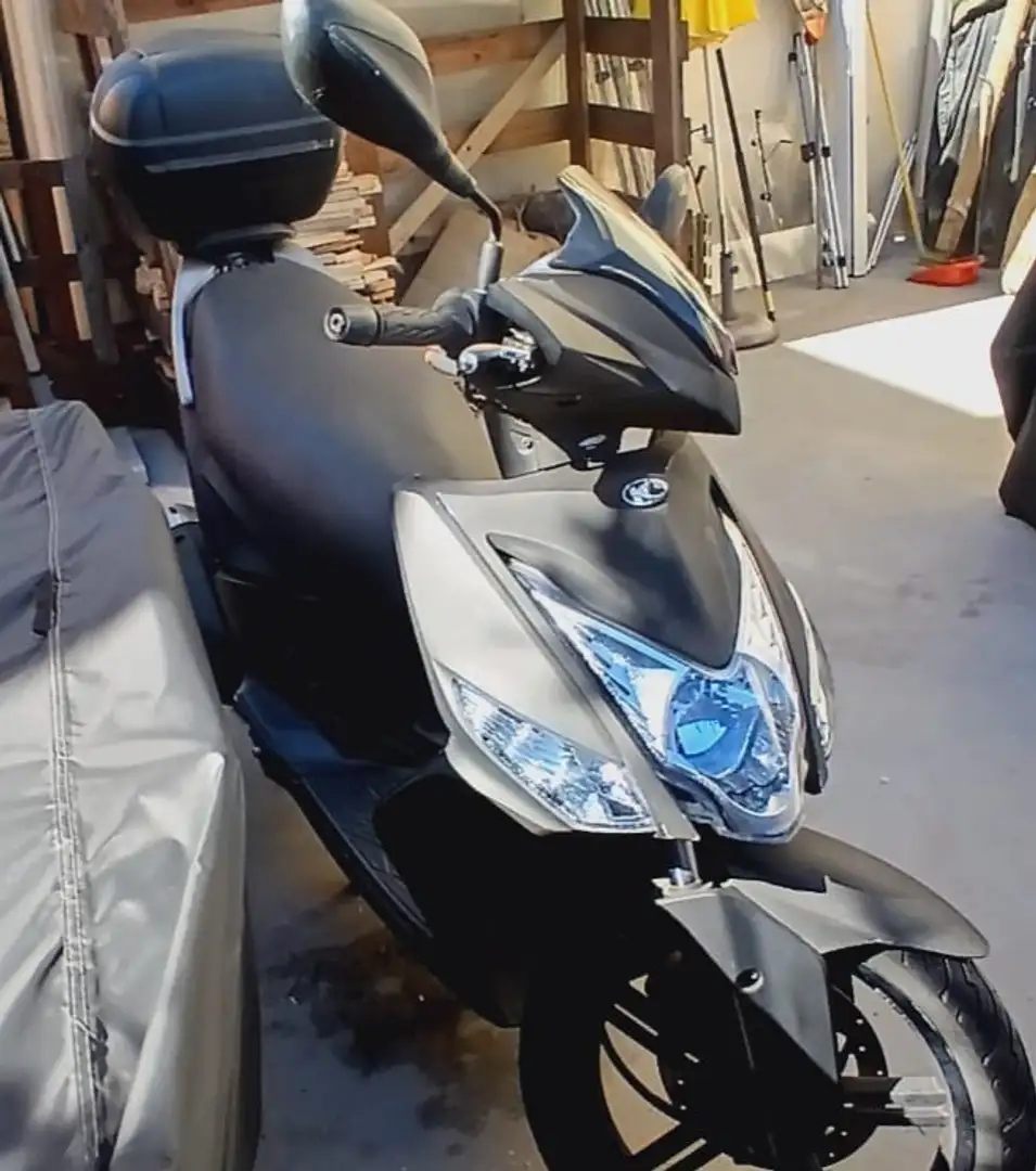 Kymco Agility 200 16+ Black - 1