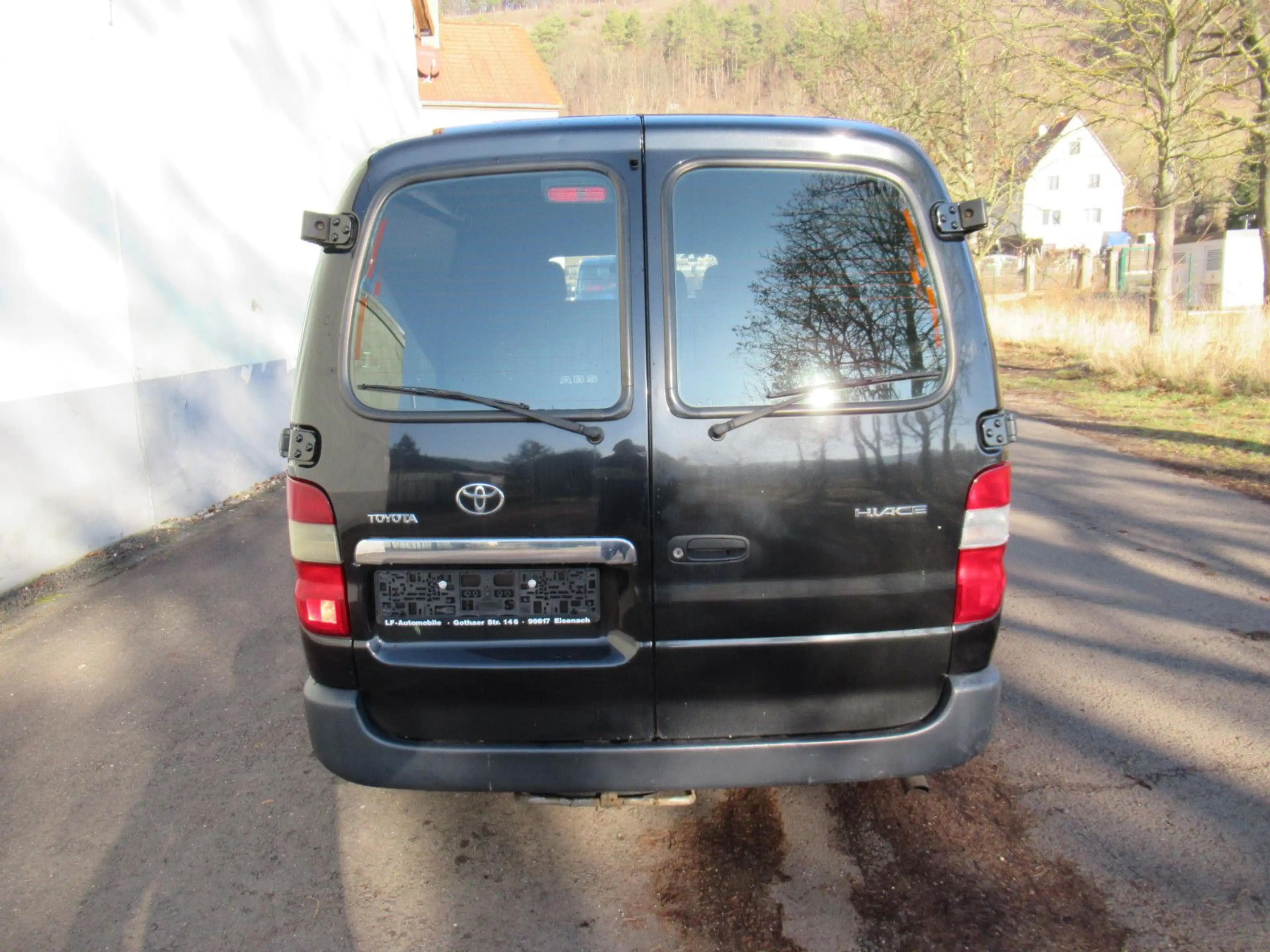Toyota Hiace Camper 2.5 D4-D lang/2.Hd/Autom./Klima/SHZ — photo 5