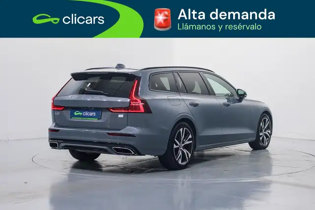 Volvo V60 view 5