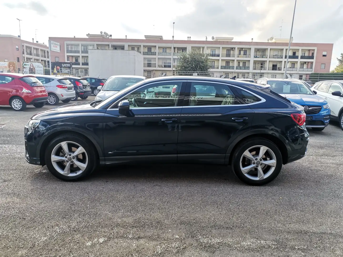 Audi Q3 Q3 Sportback 35 2.0 tdi Business Plus s-tronic Bleu - 2