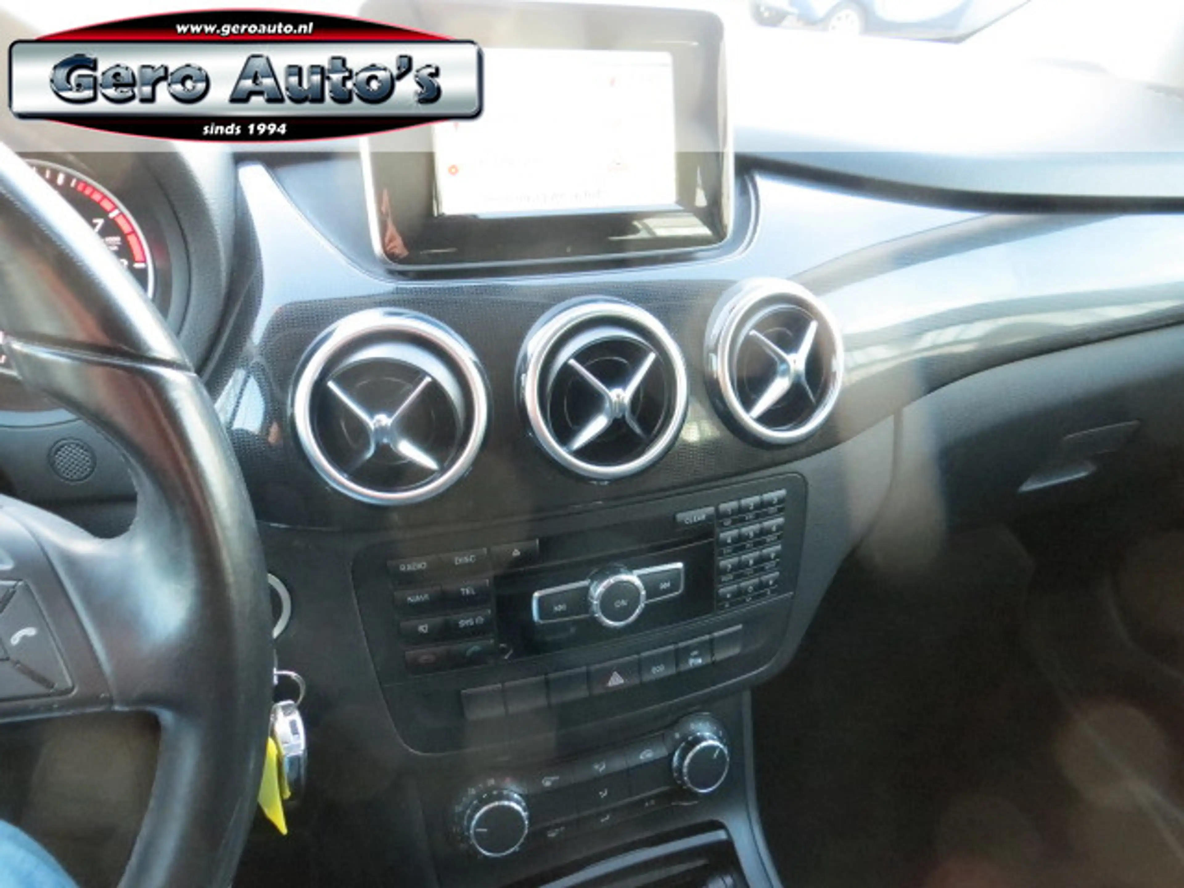 Mercedes-Benz B 180 Ambition nl-auto bi-xenon ,cruise control pdc led — photo 7