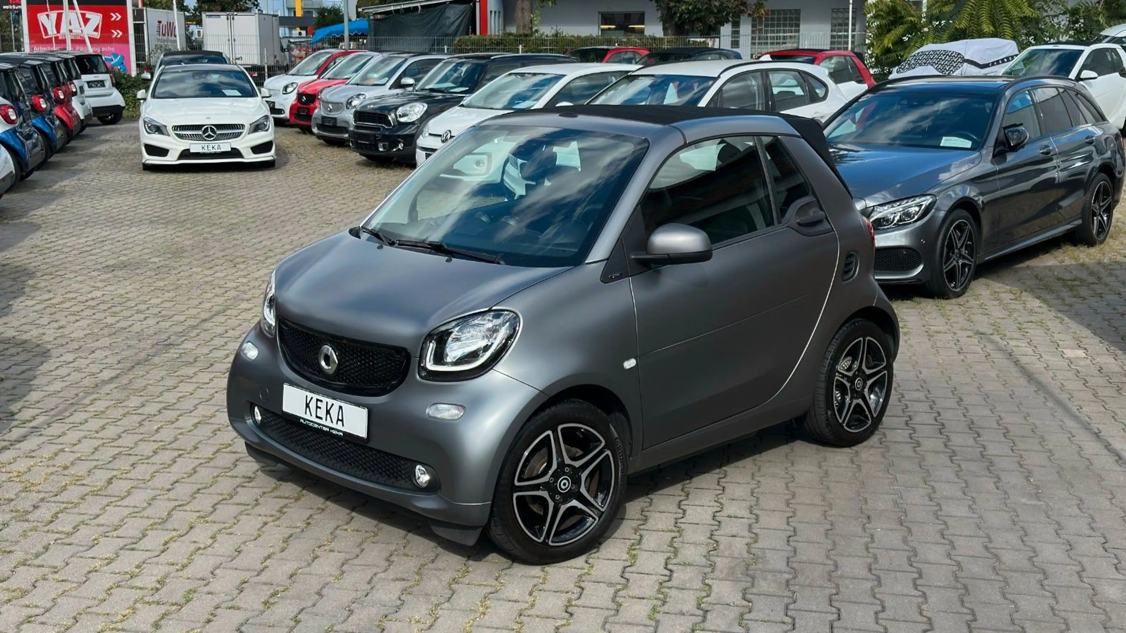smart forTwo Cabrio TURBO DCT TITANIA MATT GREY! SPORTPAKET! — photo 15