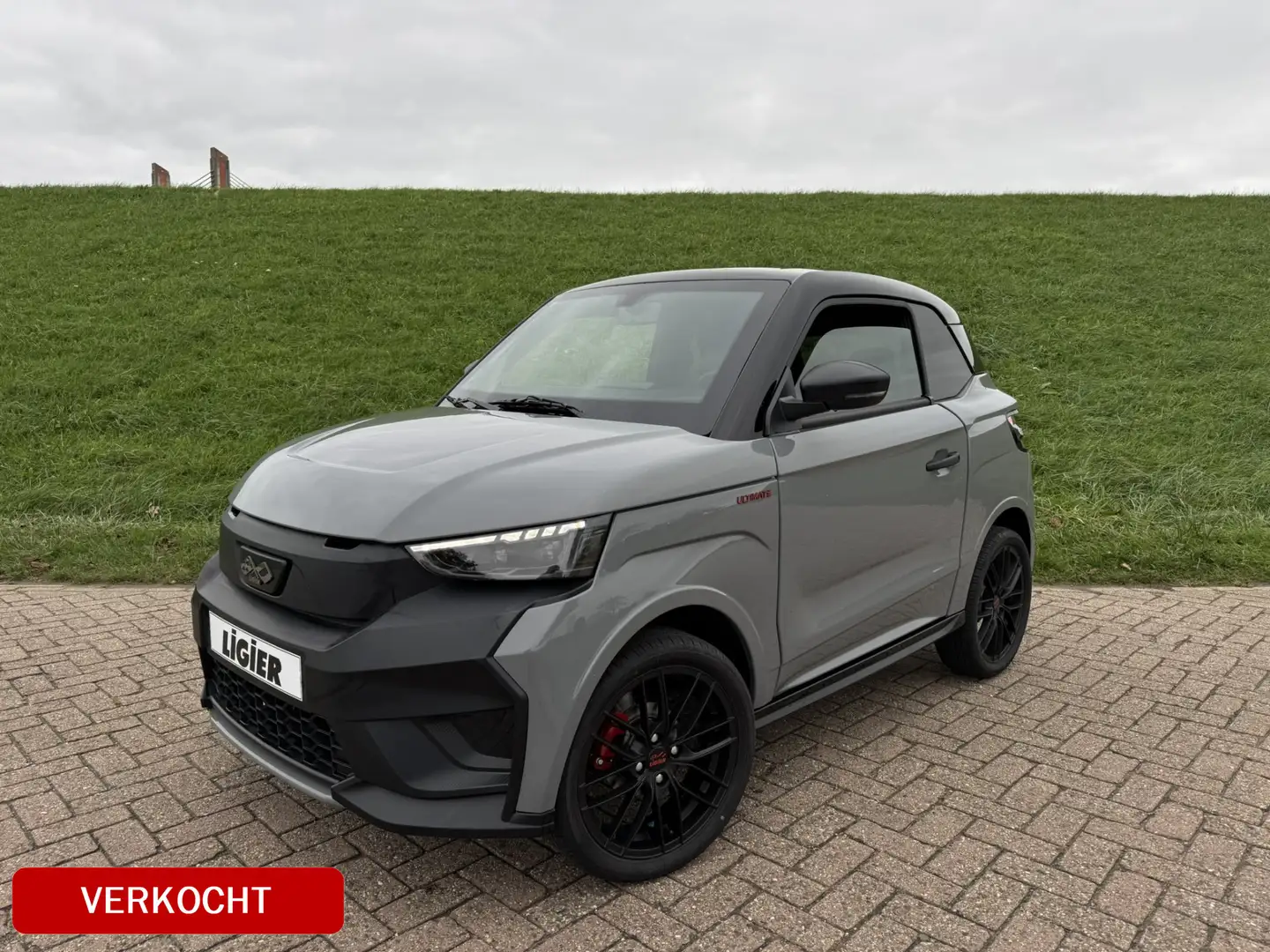 Ligier JS 50 Brommobiel C Sport Ultimate !!! Verkocht !! Grau - 1