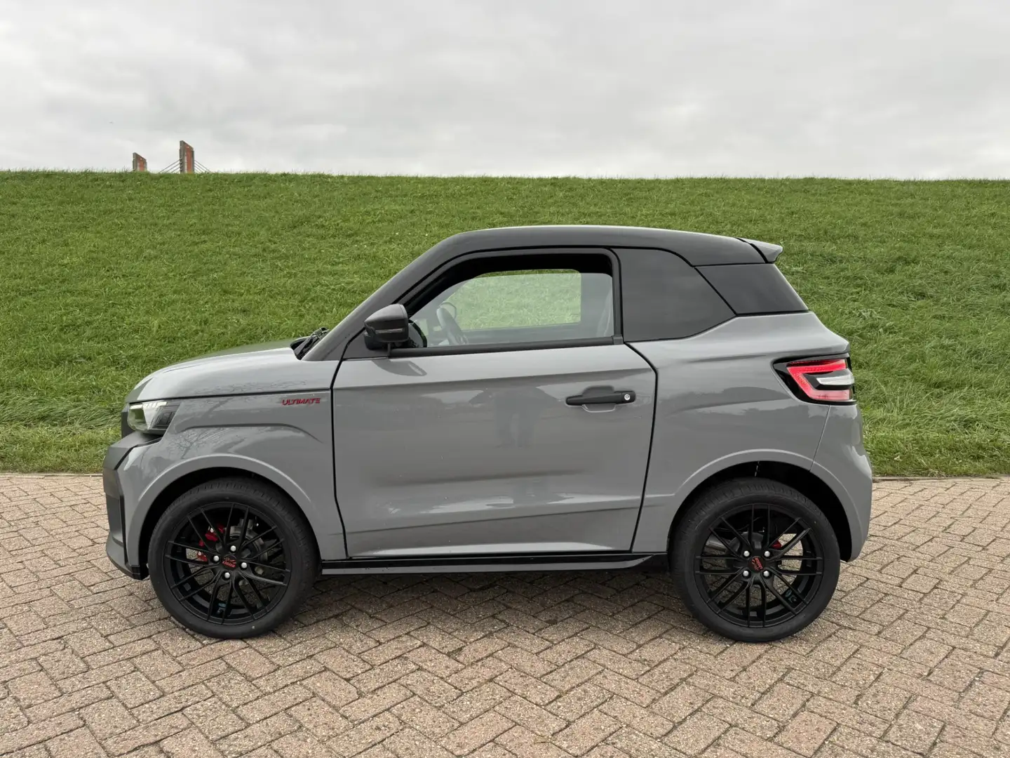 Ligier JS 50 Brommobiel C Sport Ultimate Airco | Stoelverwarmin Grijs - 2