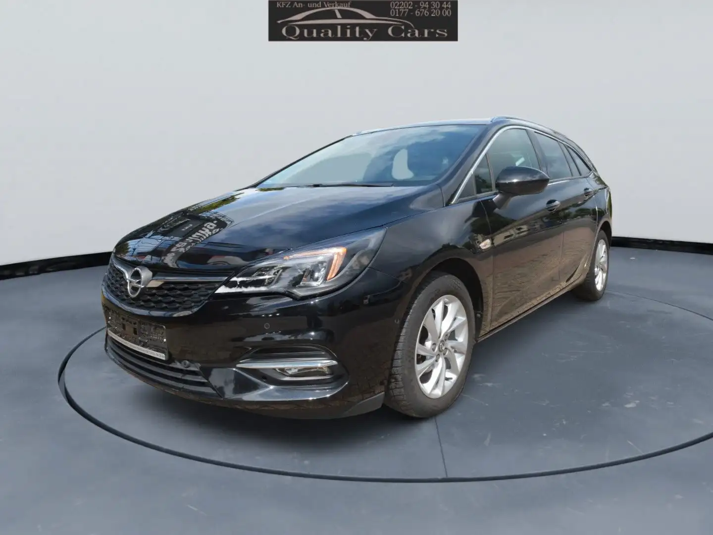 Opel Astra K Sports Tourer Elegance Navi Zwart - 1