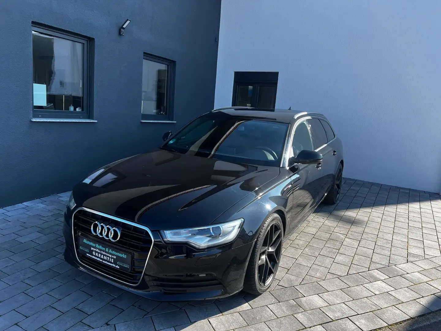 Audi A6 Avant 2.0 TDI ultra Automatik/S-line Schwarz - 1