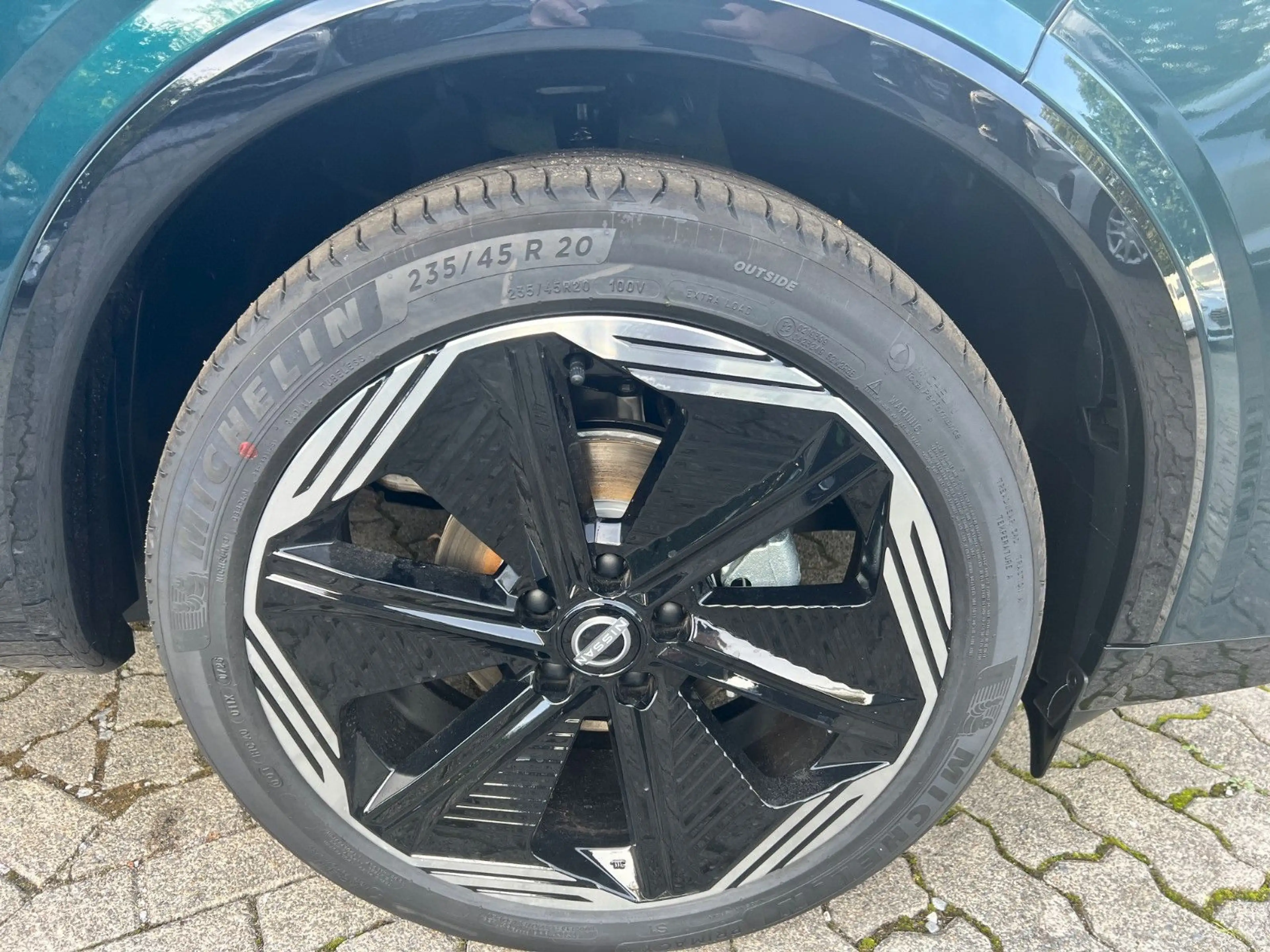Nissan Qashqai 1.3 DIG-T MHEV Tekna+ ACC 360º Kamera — photo 9