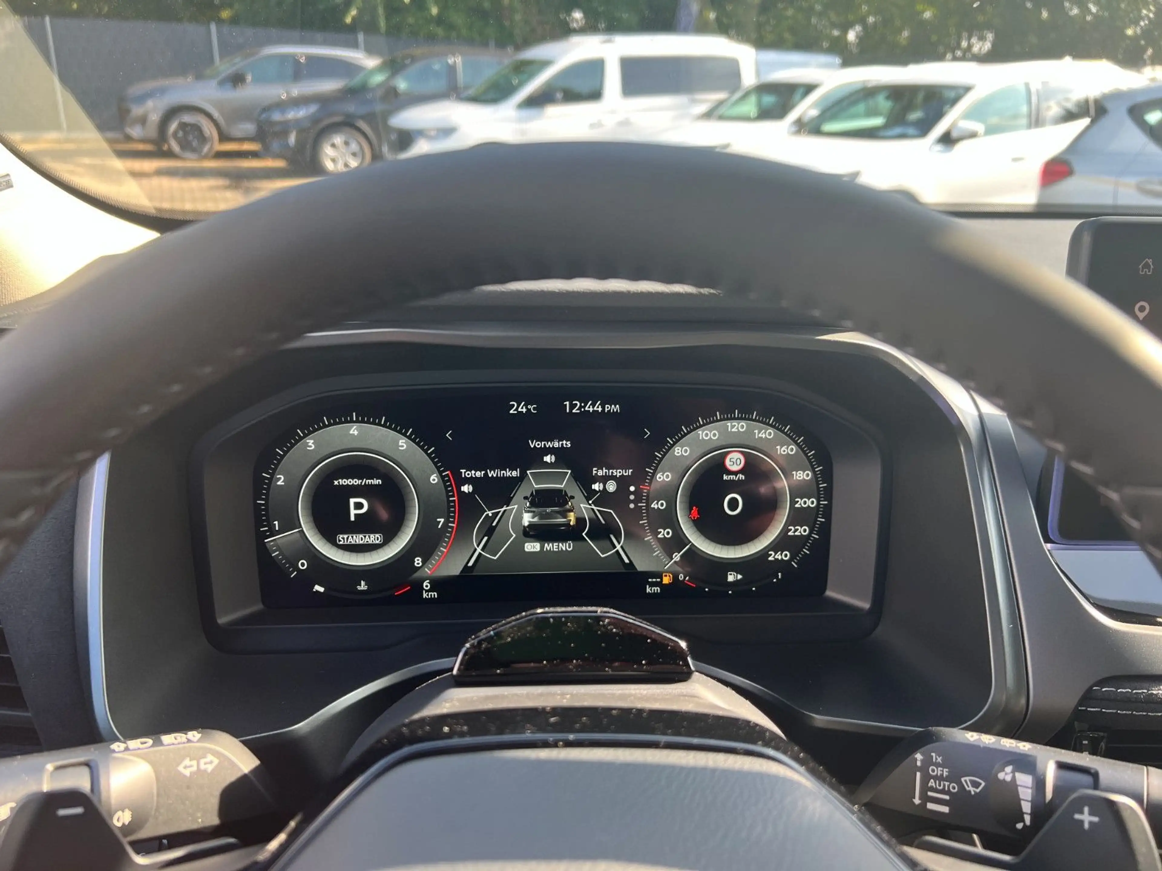 Nissan Qashqai 1.3 DIG-T MHEV Tekna+ ACC 360º Kamera — photo 12