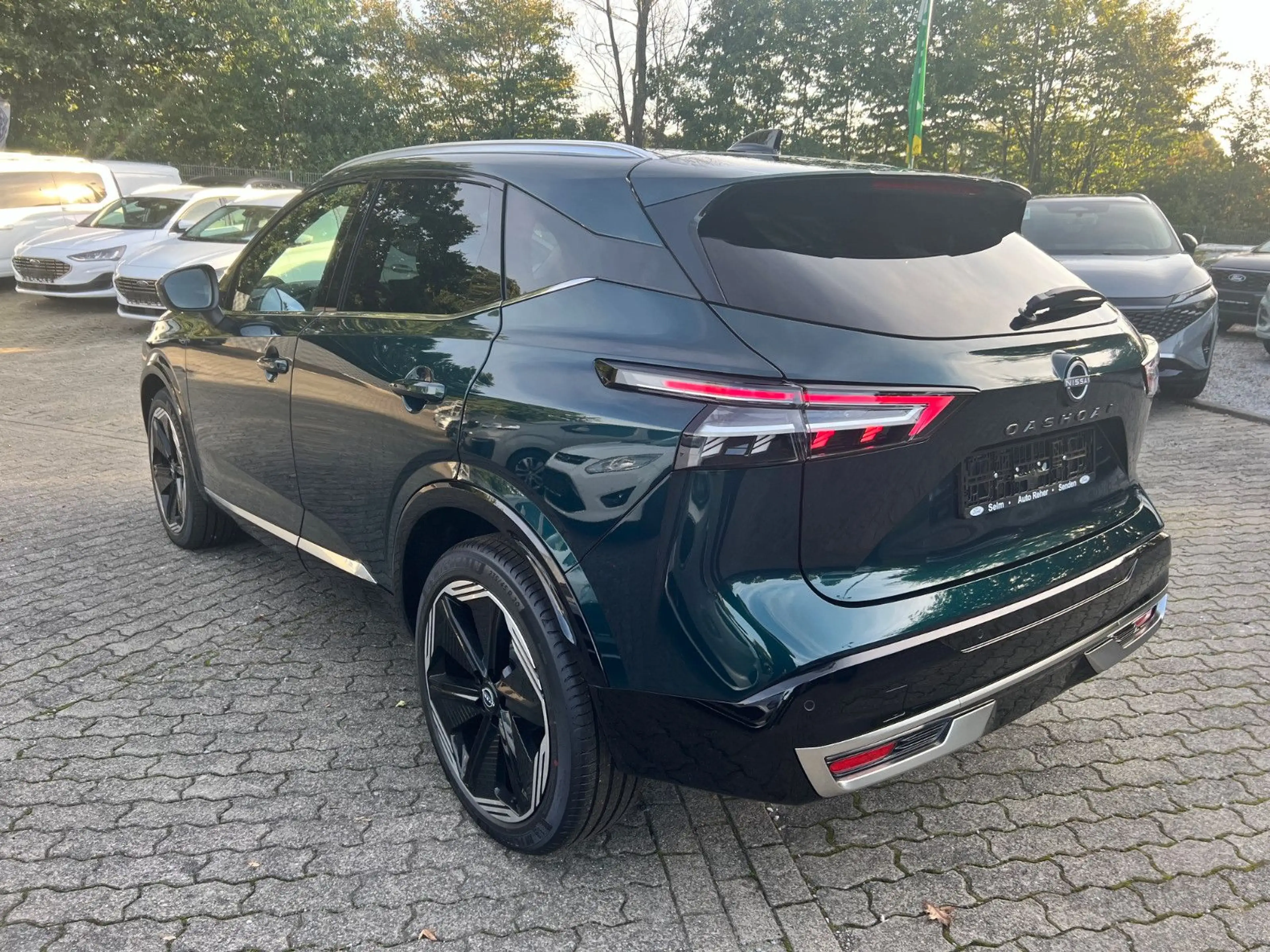 Nissan Qashqai 1.3 DIG-T MHEV Tekna+ ACC 360º Kamera — photo 7