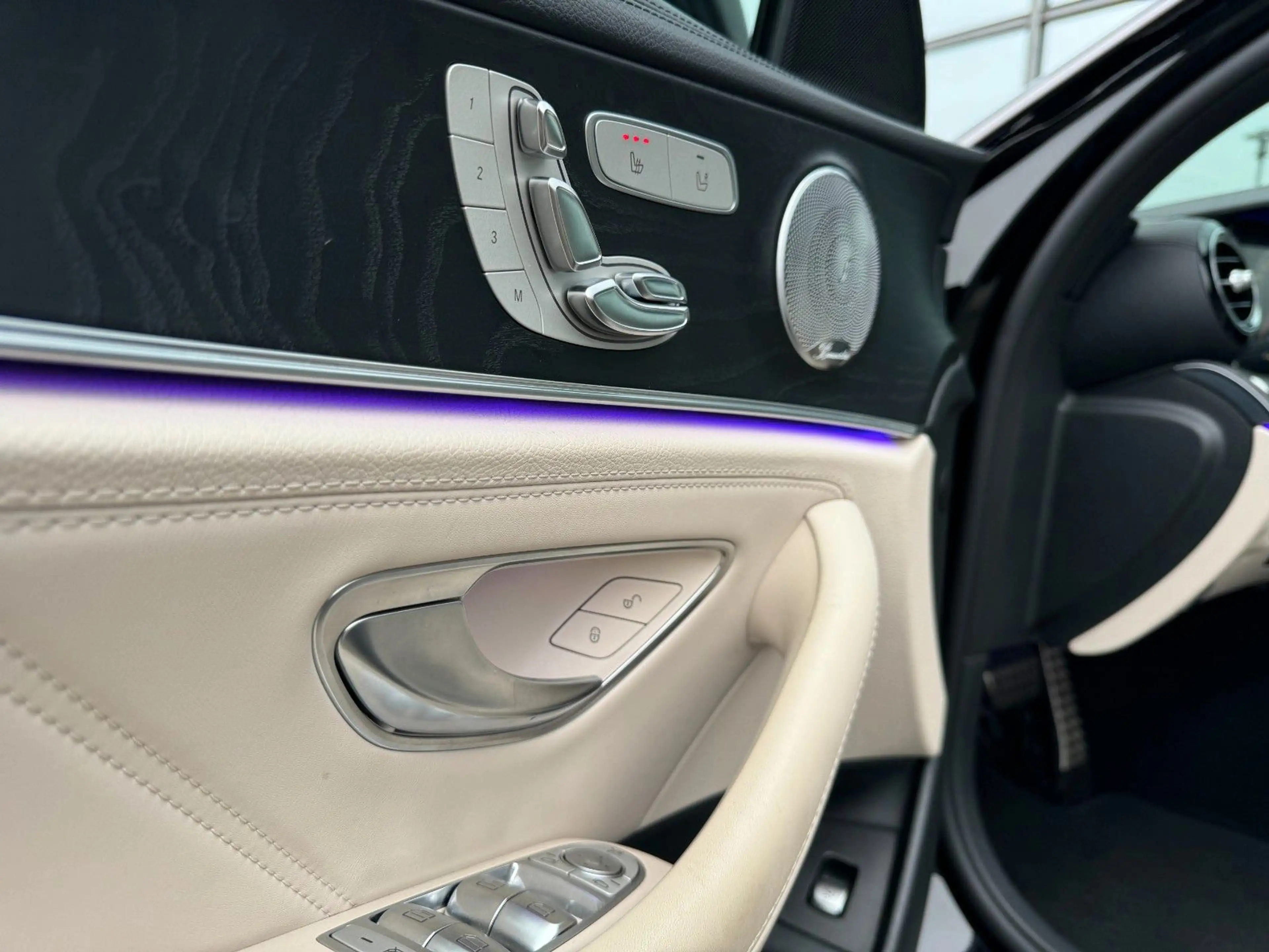 Mercedes-Benz E 43 AMG 4Matic Performance Kamera 360° Burmeste — photo 10