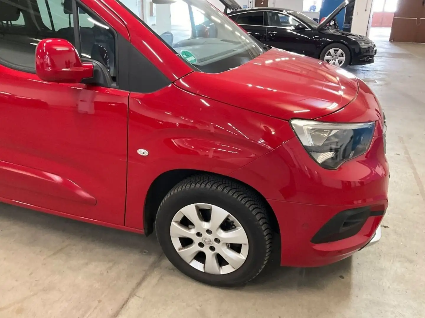 Opel Combo Life 1.2 INNOVATION Rouge - 2