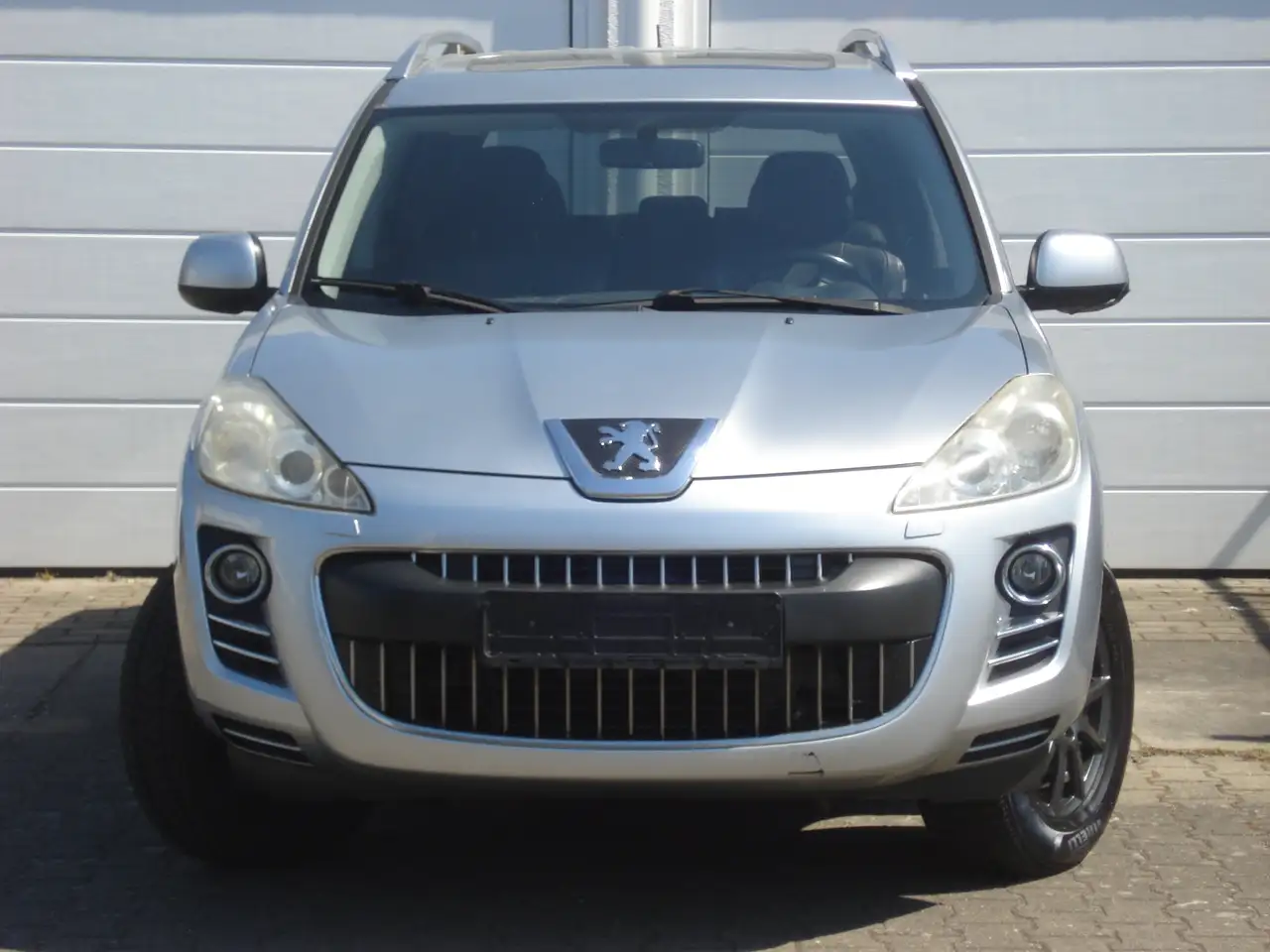 Peugeot 4007