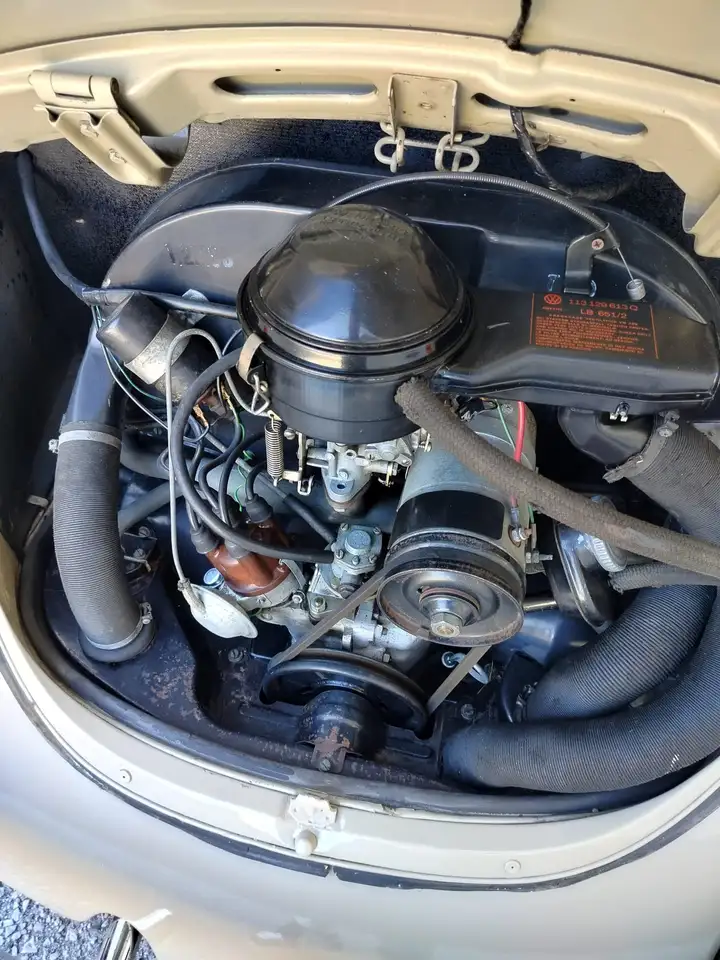 Volkswagen Maggiolino tetto apribile 1970, foto 10
