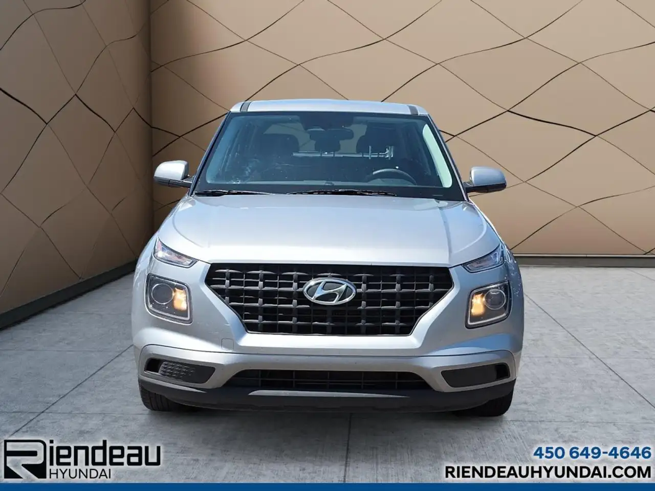 Hyundai Venue снимка Hyundai Venue