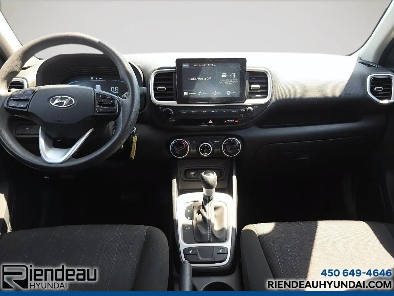 Hyundai Venue снимка Hyundai Venue