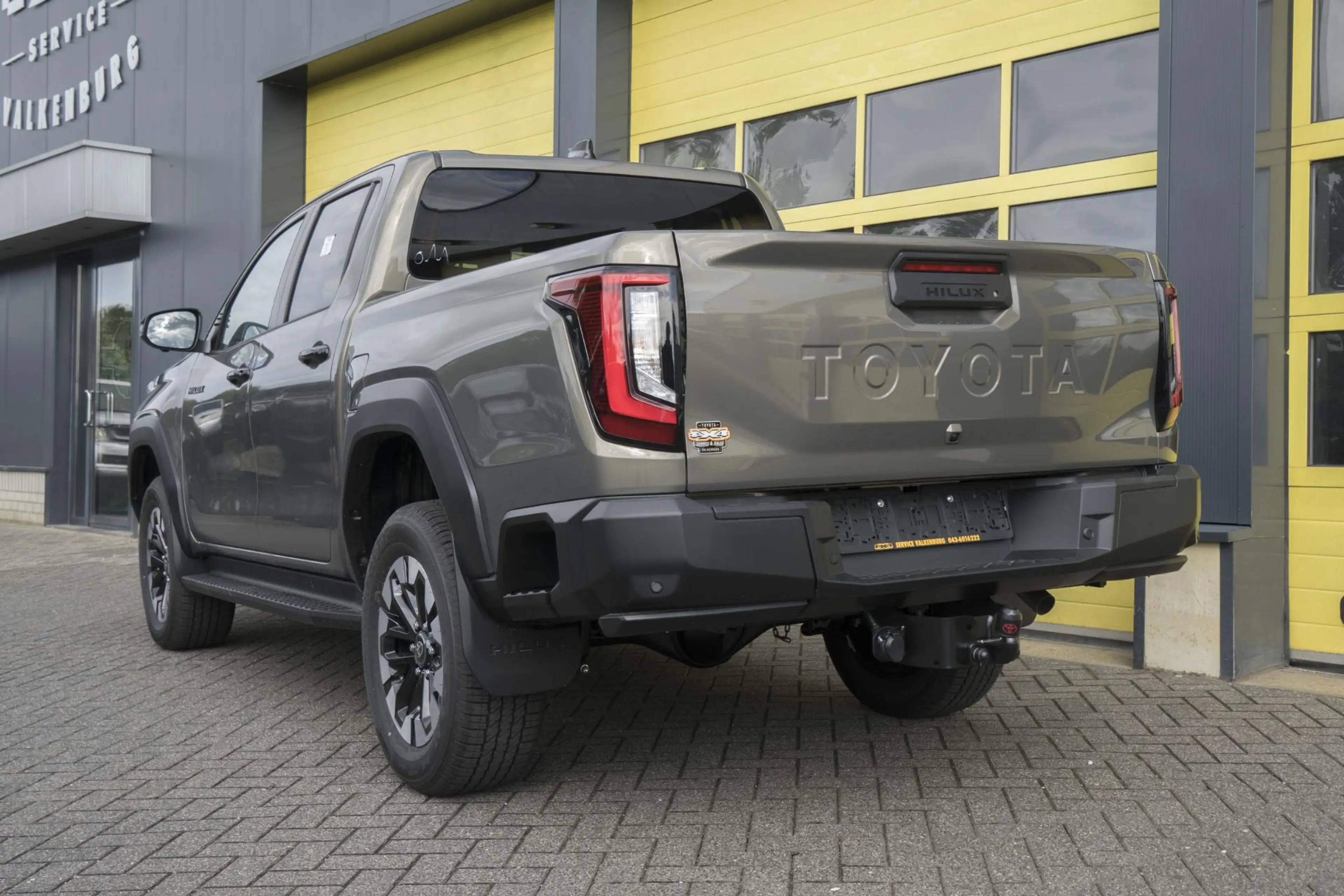 Toyota Hilux Toyota Hilux Toyota Hilux 2.8 D-4D MHEV Double Cab — photo 6