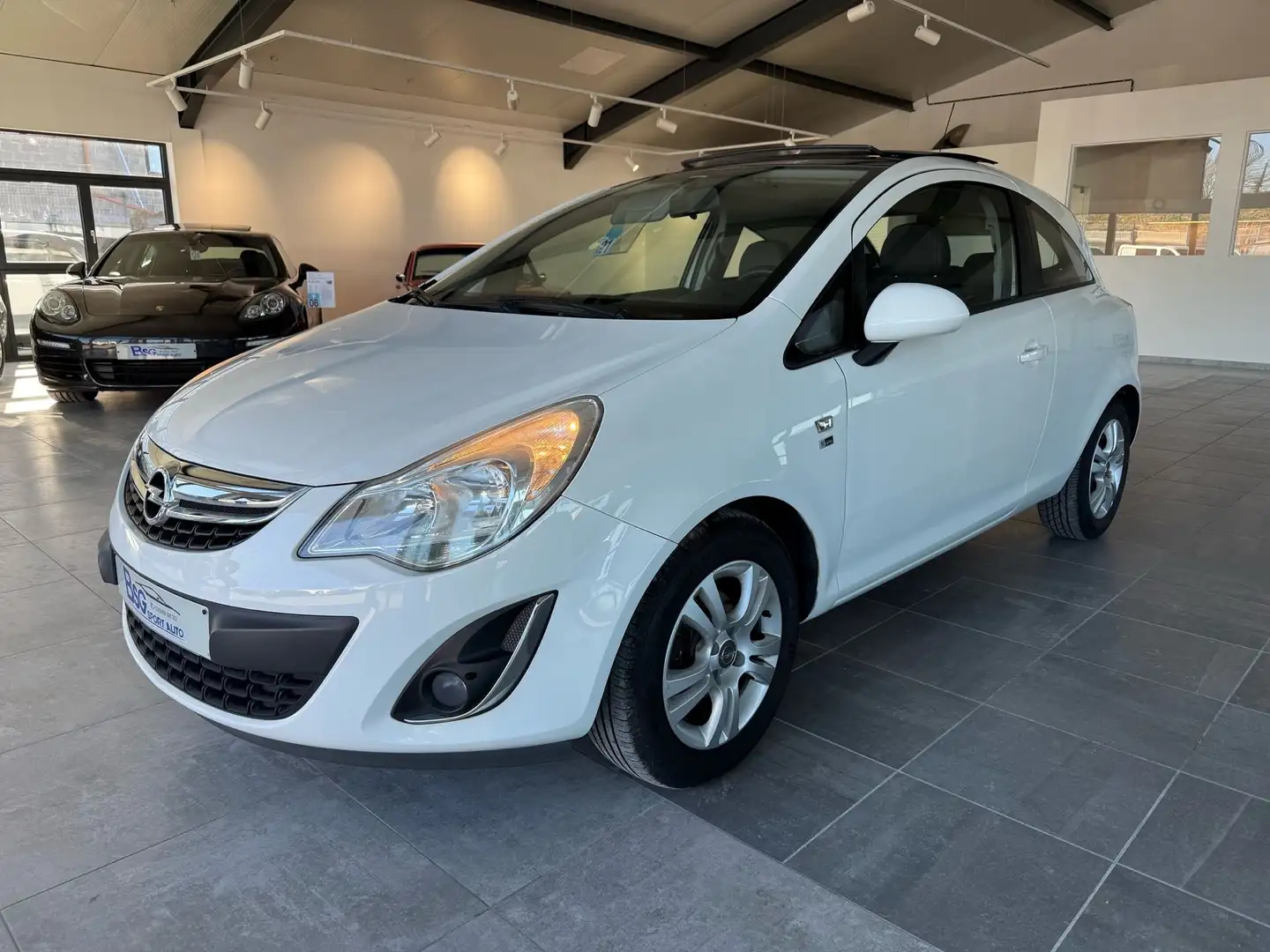 Opel Corsa 1.2i ecoFLEX Enjoy 150 Years Start/Stop - 1