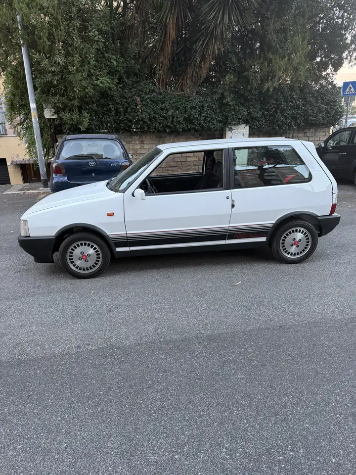 Fiat Uno 3p 1.3t ie 105cv, foto 4