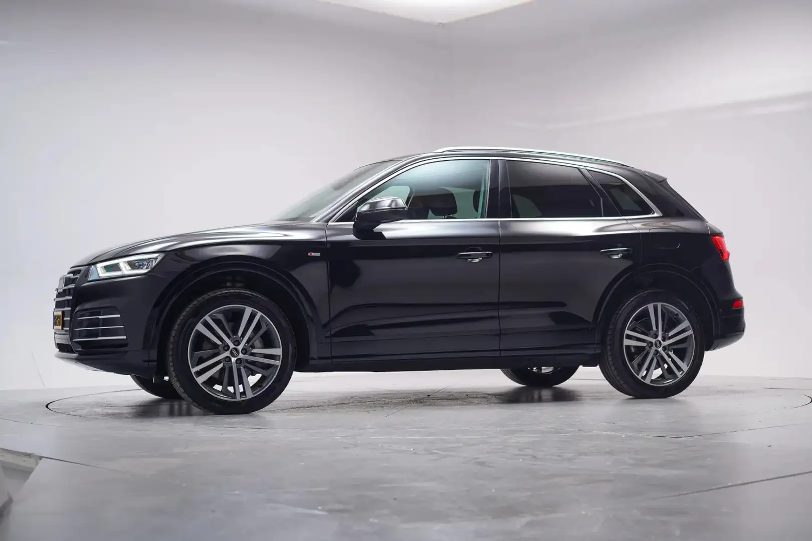 Audi Q5 55 TFSI e quattro S Line Competition [ LED Navi Ca Noir - 2