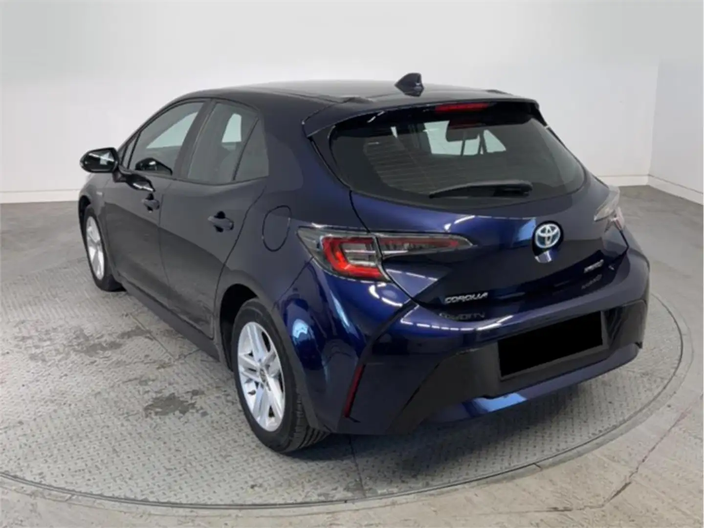 Toyota Corolla 125H Active Tech - 2