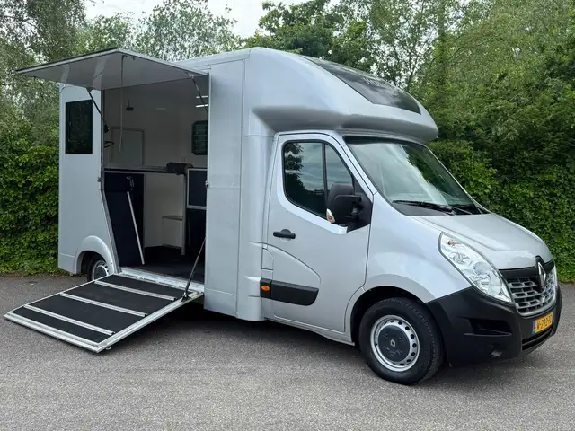 Renault Master T35 2.3 dCi L3H3 2018 Paardenwagen Horsetruck