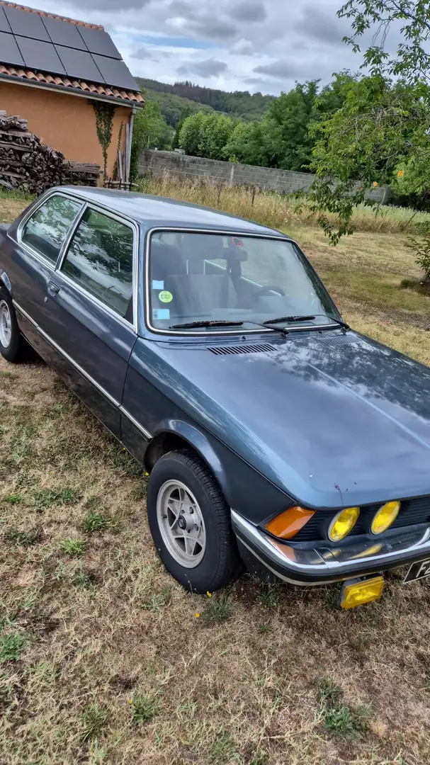 BMW 320 Bleu - 1