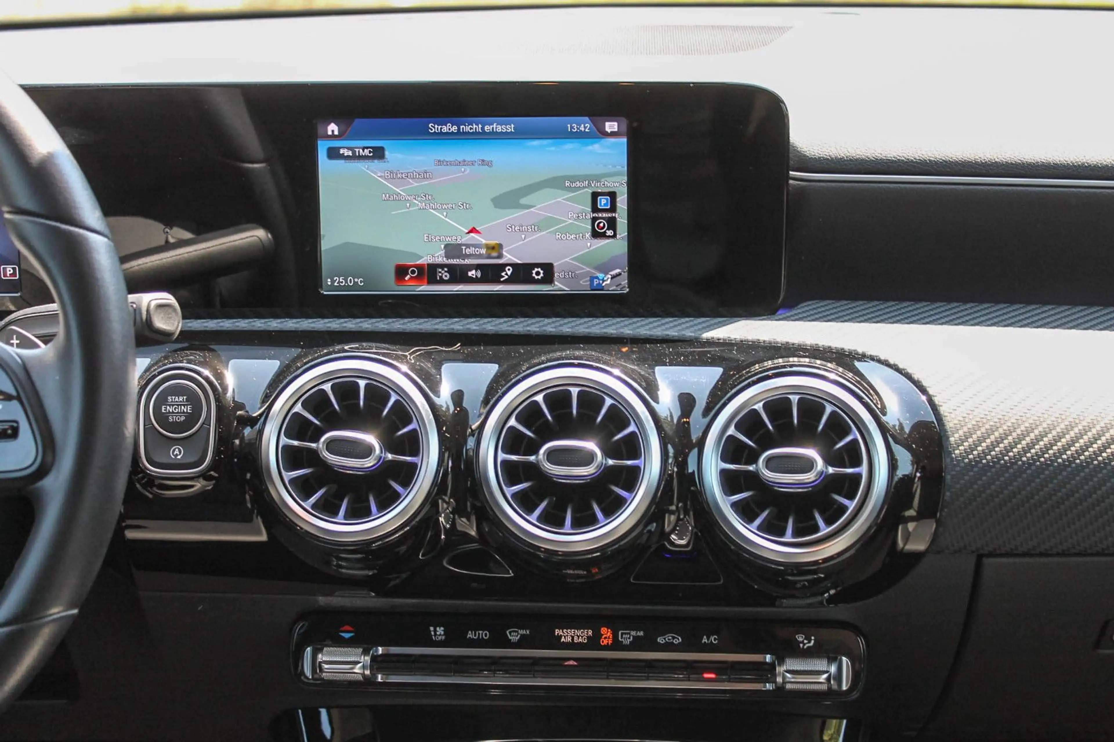 Mercedes-Benz A 180 AUT*LED*MBUX*NAVI*Ambiente*SHZ — photo 15