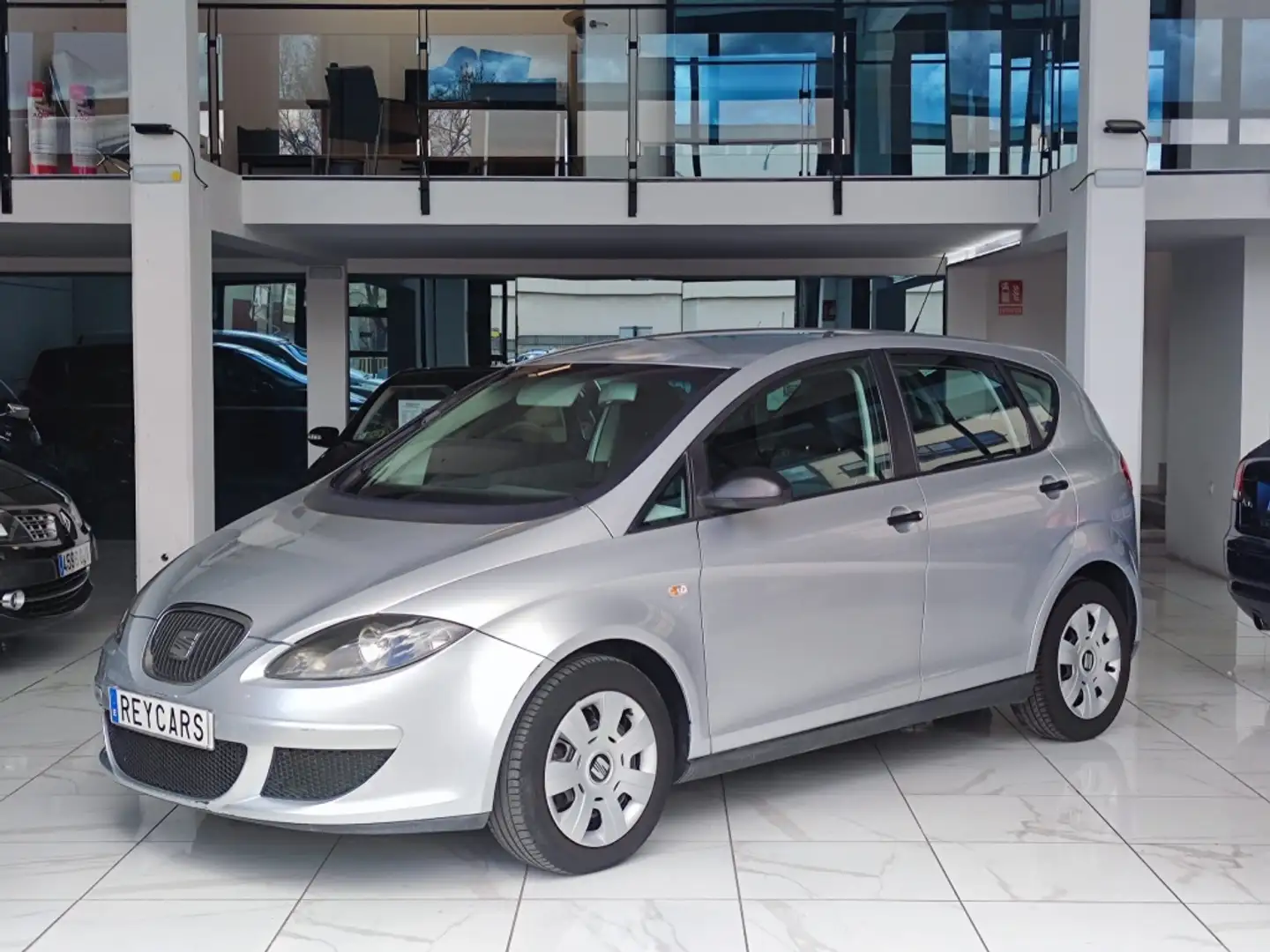 SEAT Altea 1.9TDI Reference Gris - 1