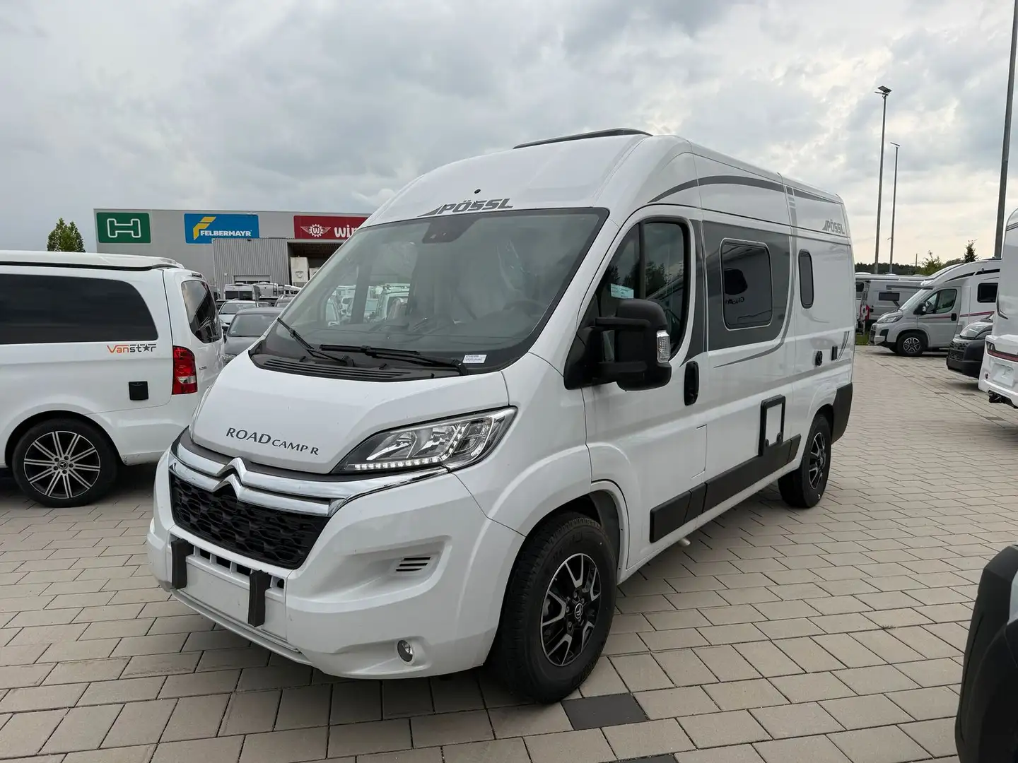 Pössl D-Line Roadcamp R Wit - 2