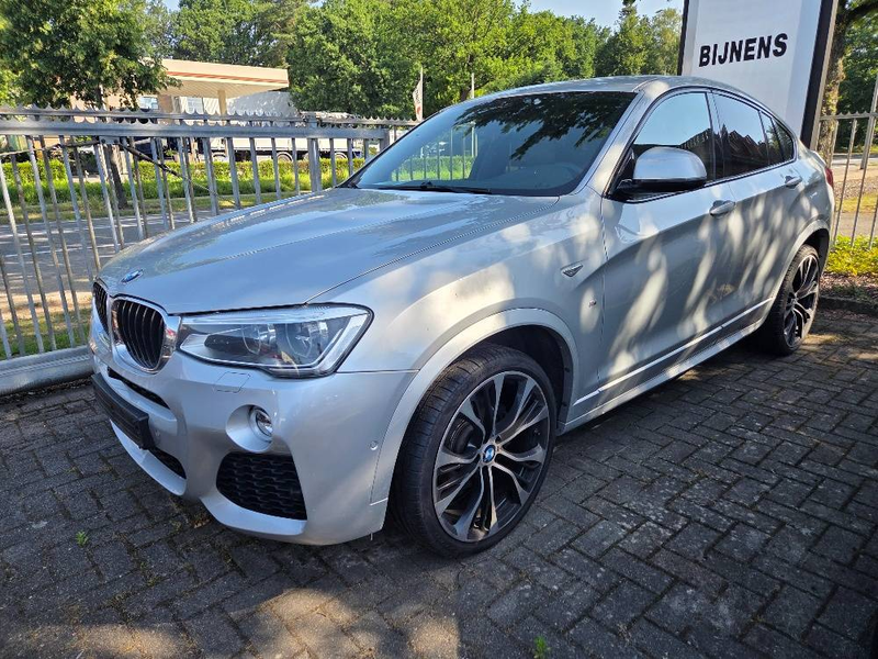 BMW X4 2.0 dA xDrive20 M-PACK - PANO DAK - BRUIN LEDER