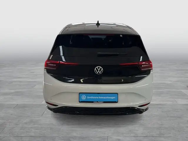 Volkswagen Id.3 view 7