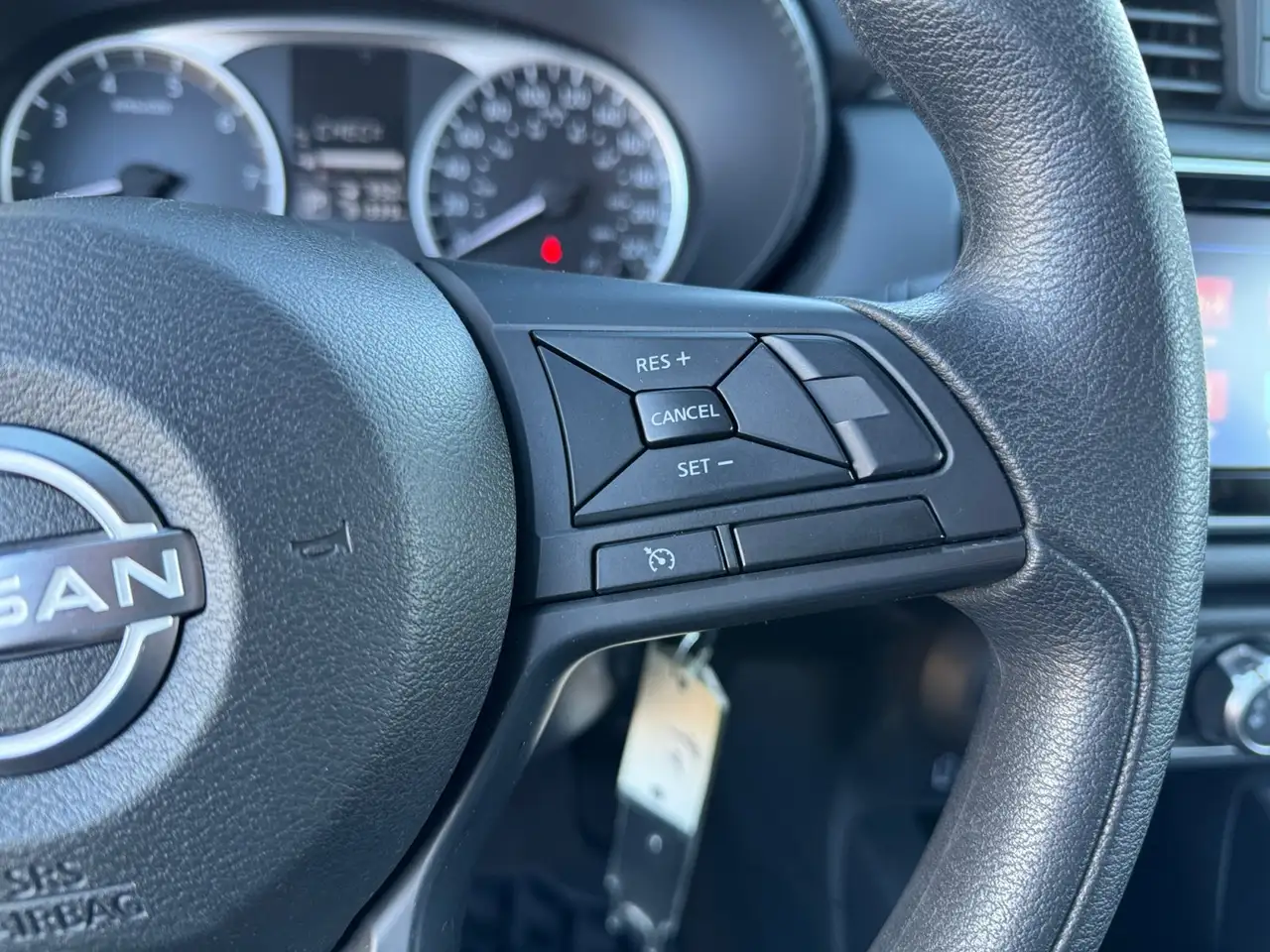 Nissan Versa снимка Nissan Versa
