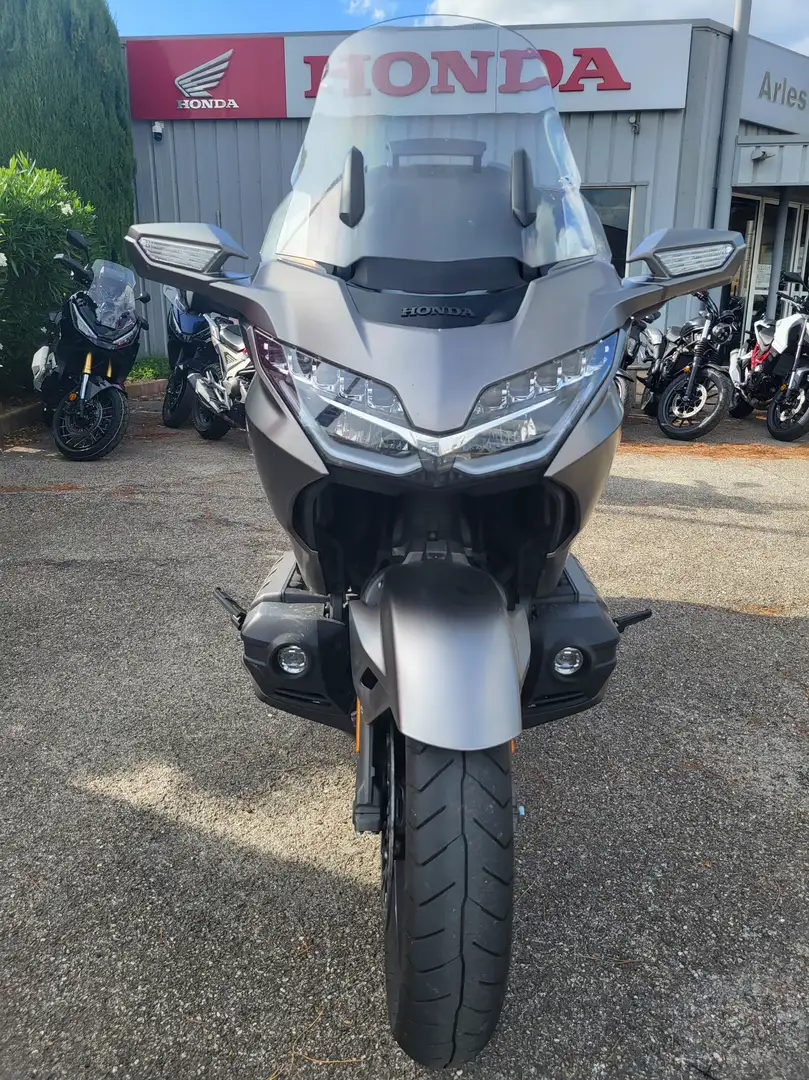 Honda Gold Wing Gris - 2