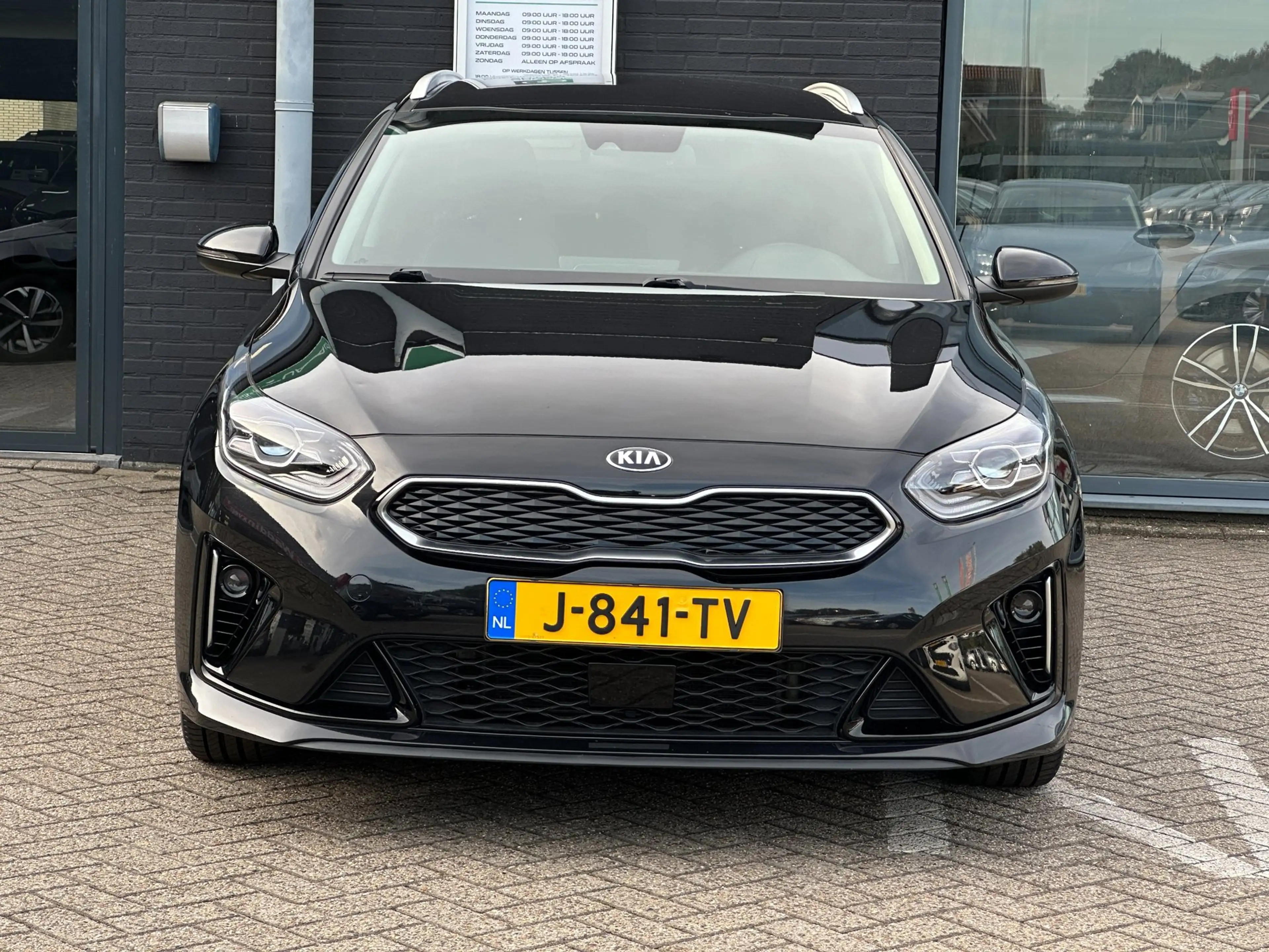 Kia Ceed SW / cee'd SW Sportswagon 1.6 GDI PHEV DynamicPlusLine/CAMERA/CA — photo 5