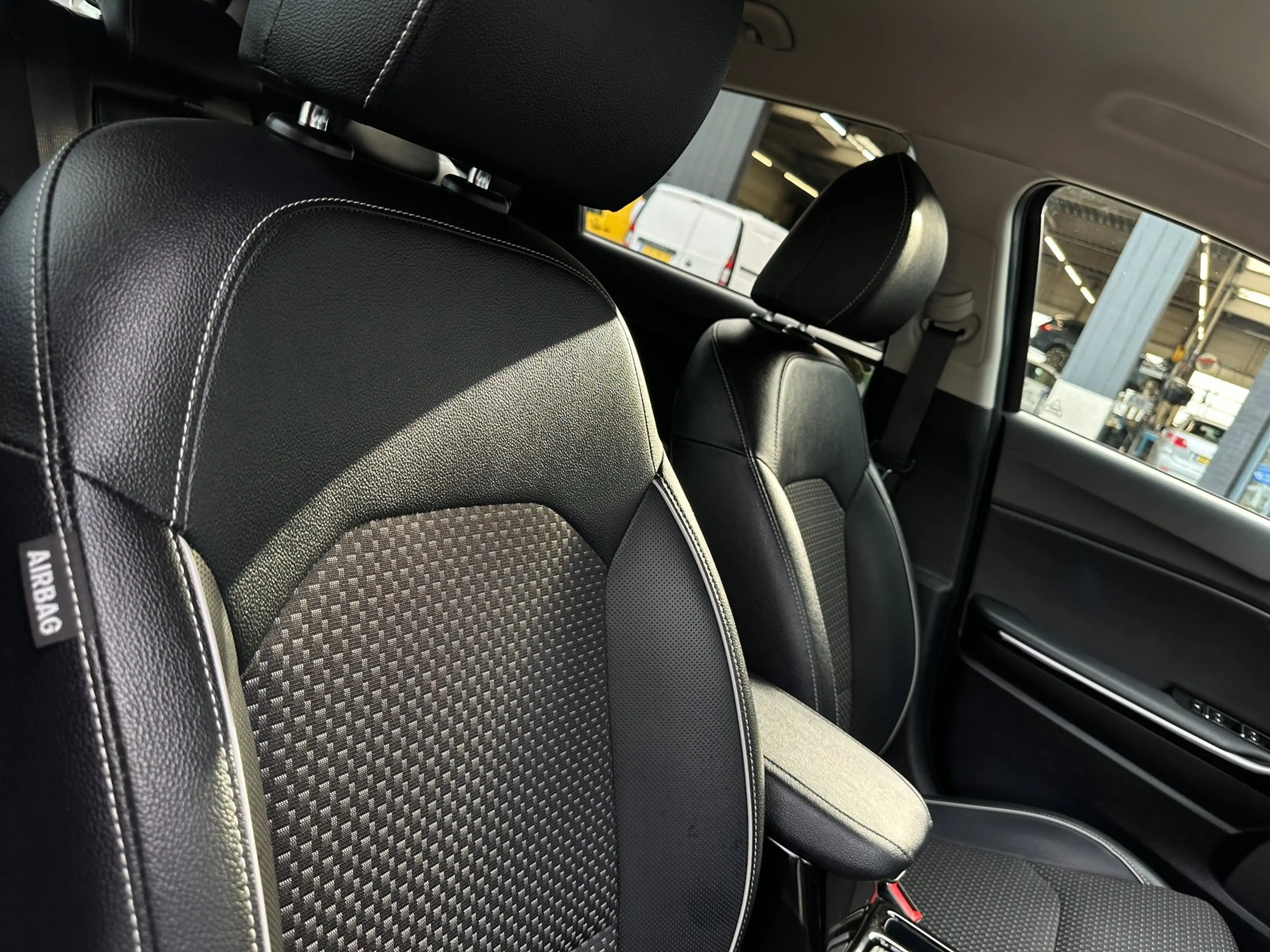 Kia Ceed SW / cee'd SW Sportswagon 1.6 GDI PHEV DynamicPlusLine/CAMERA/CA — photo 12